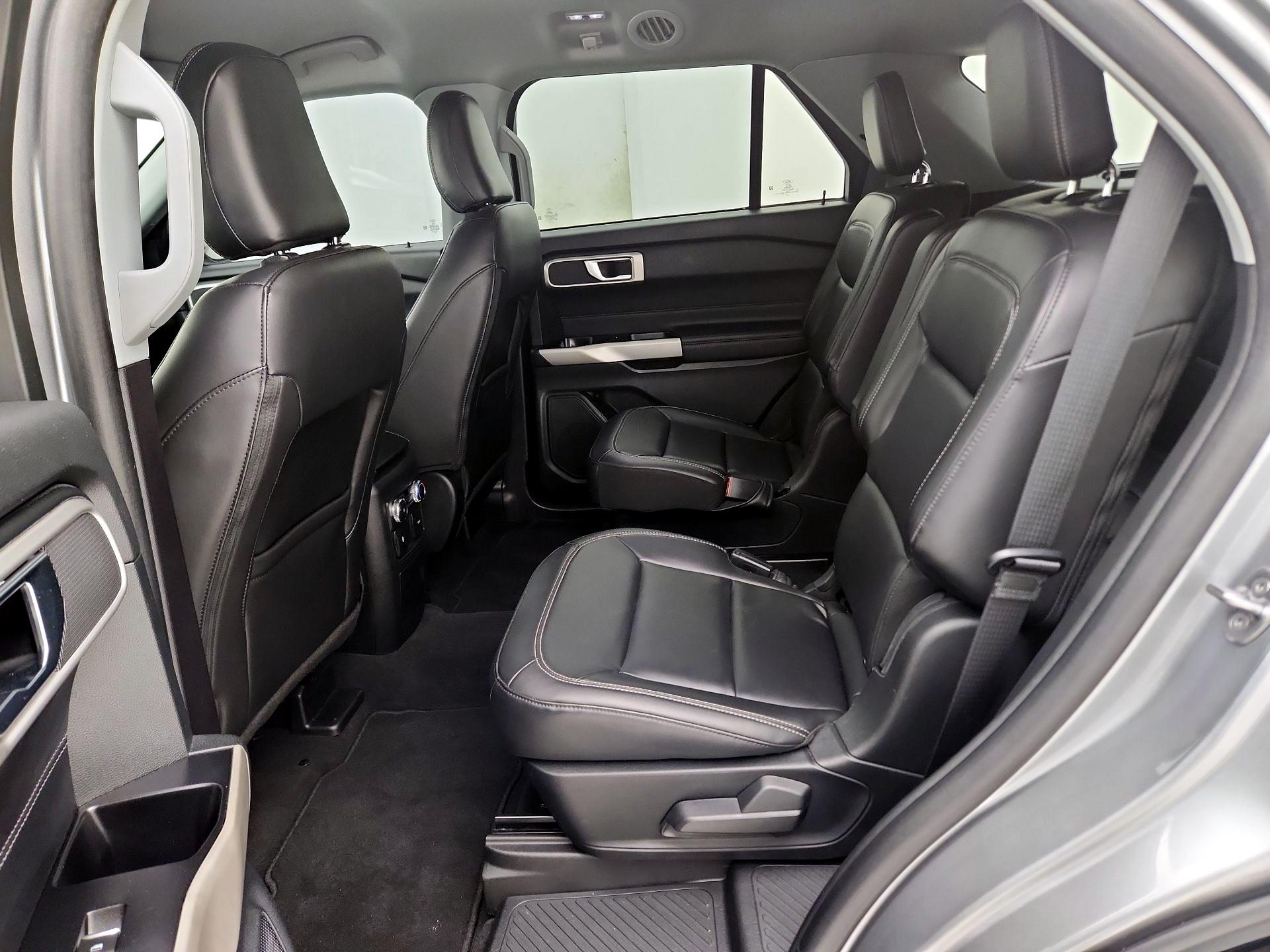 Thumbnail: 2022 Ford Explorer - 20