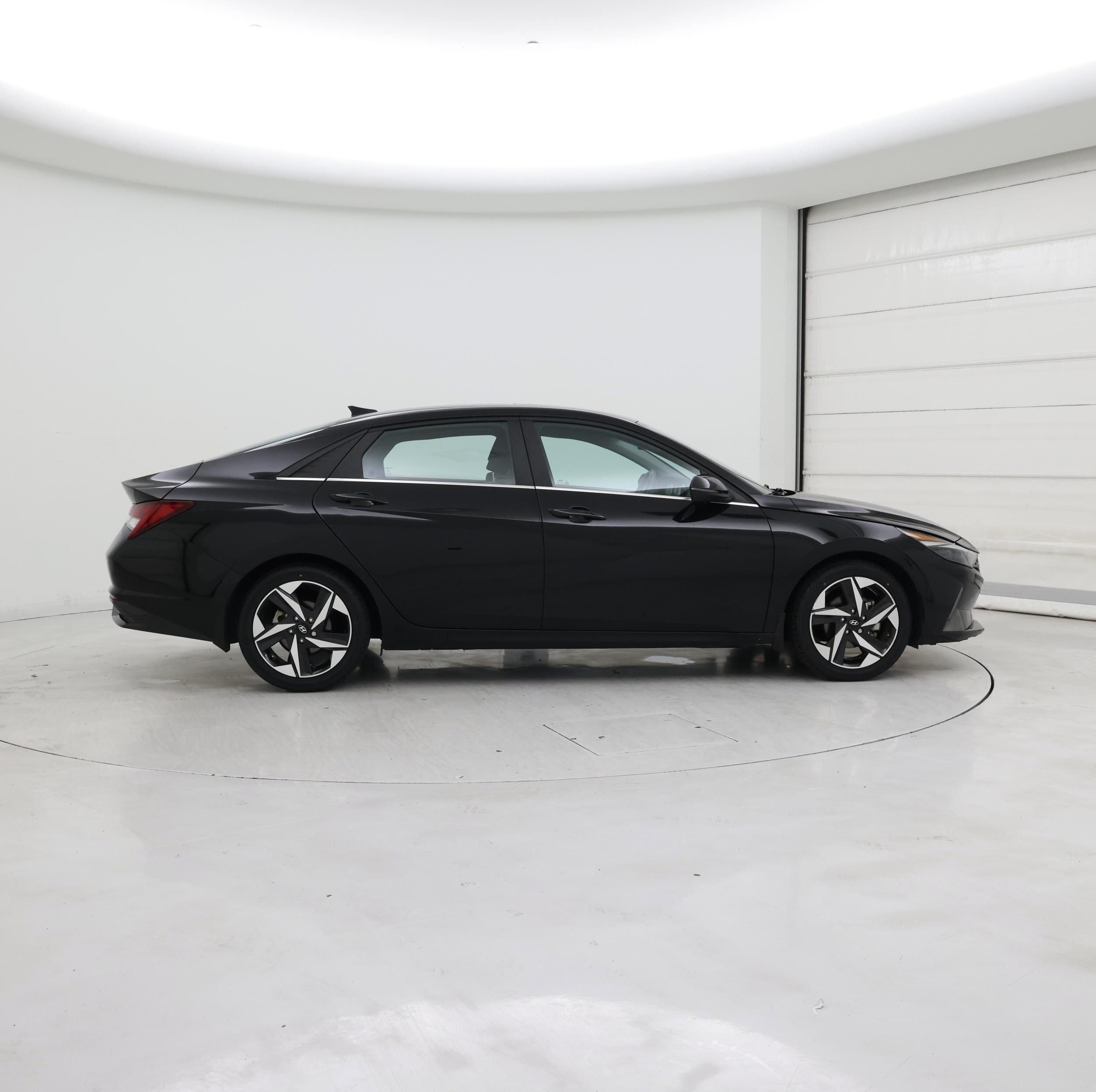 Thumbnail: 2023 Hyundai Elantra - 7