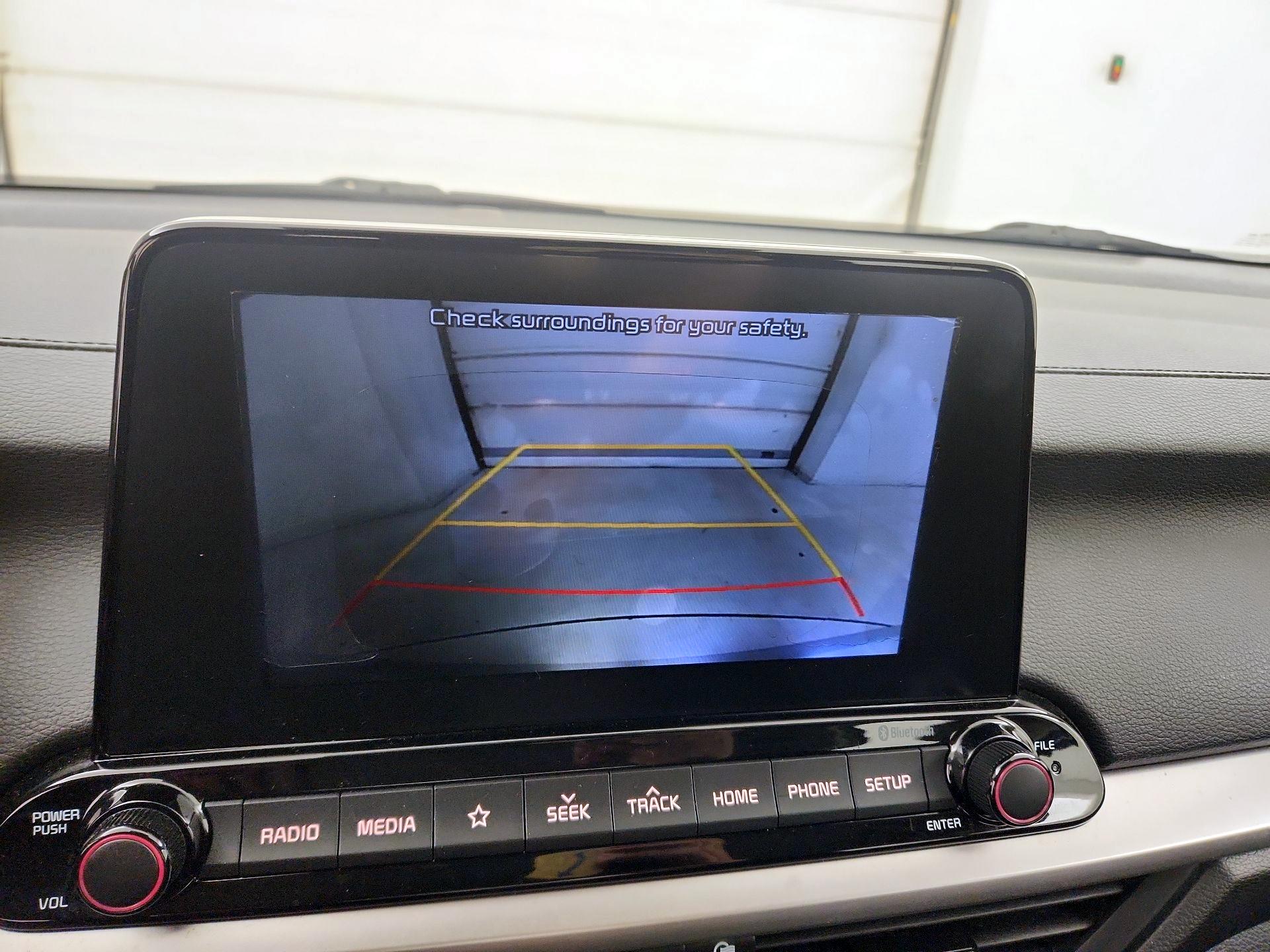 Thumbnail: 2020 Kia Forte - 14