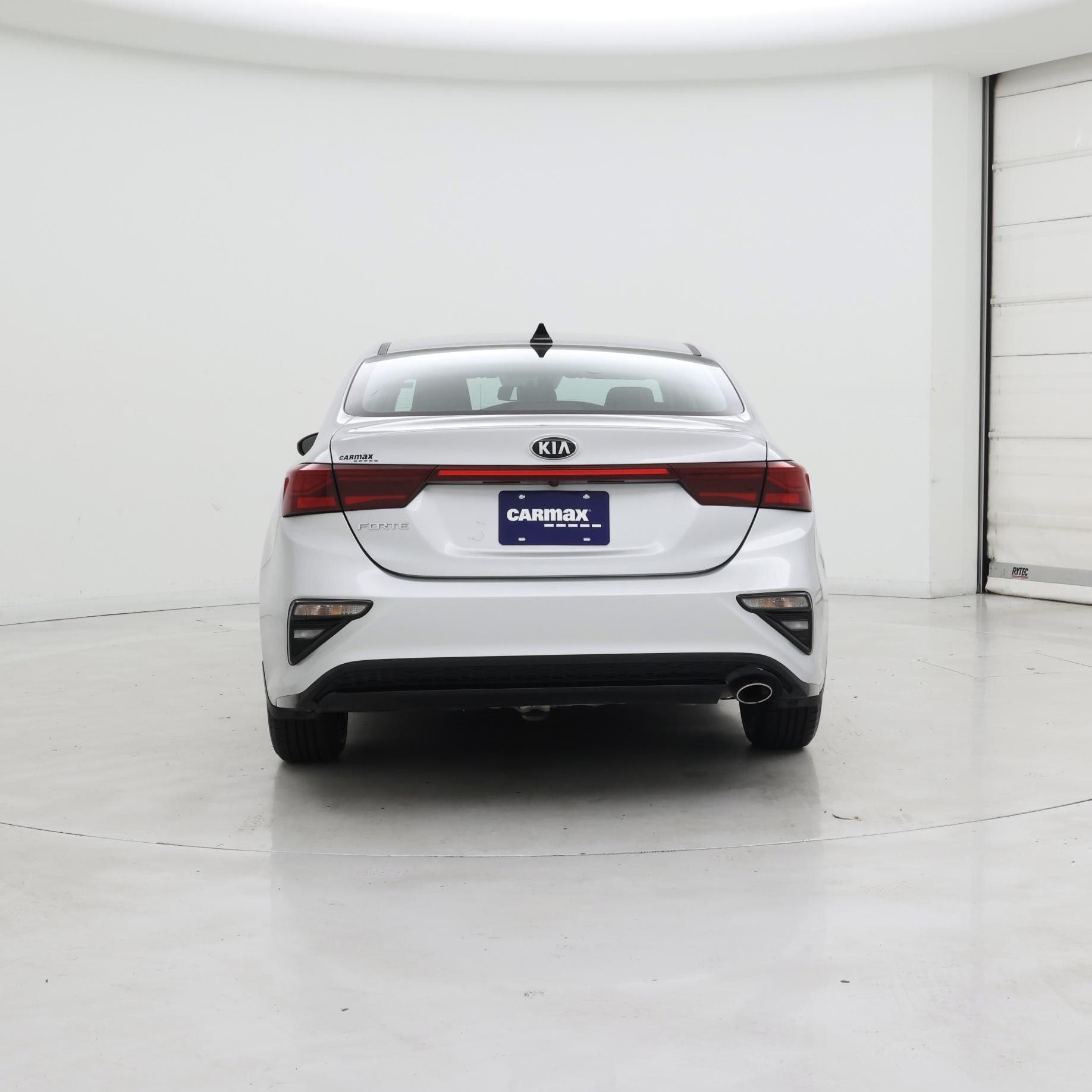 Thumbnail: 2020 Kia Forte - 6