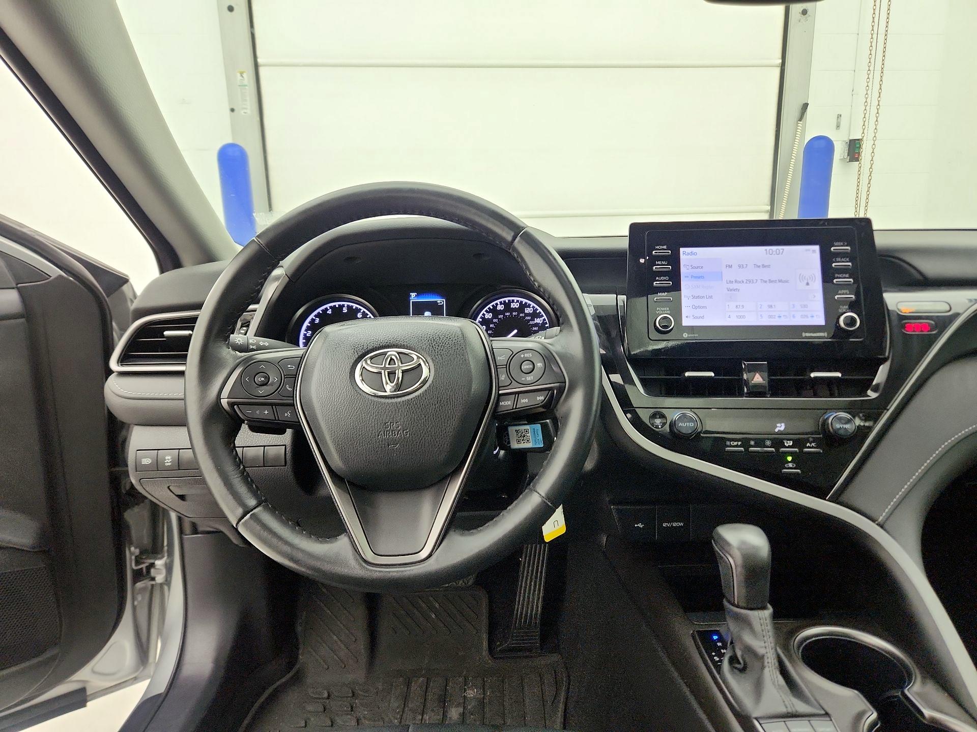 Thumbnail: 2024 Toyota Camry - 10