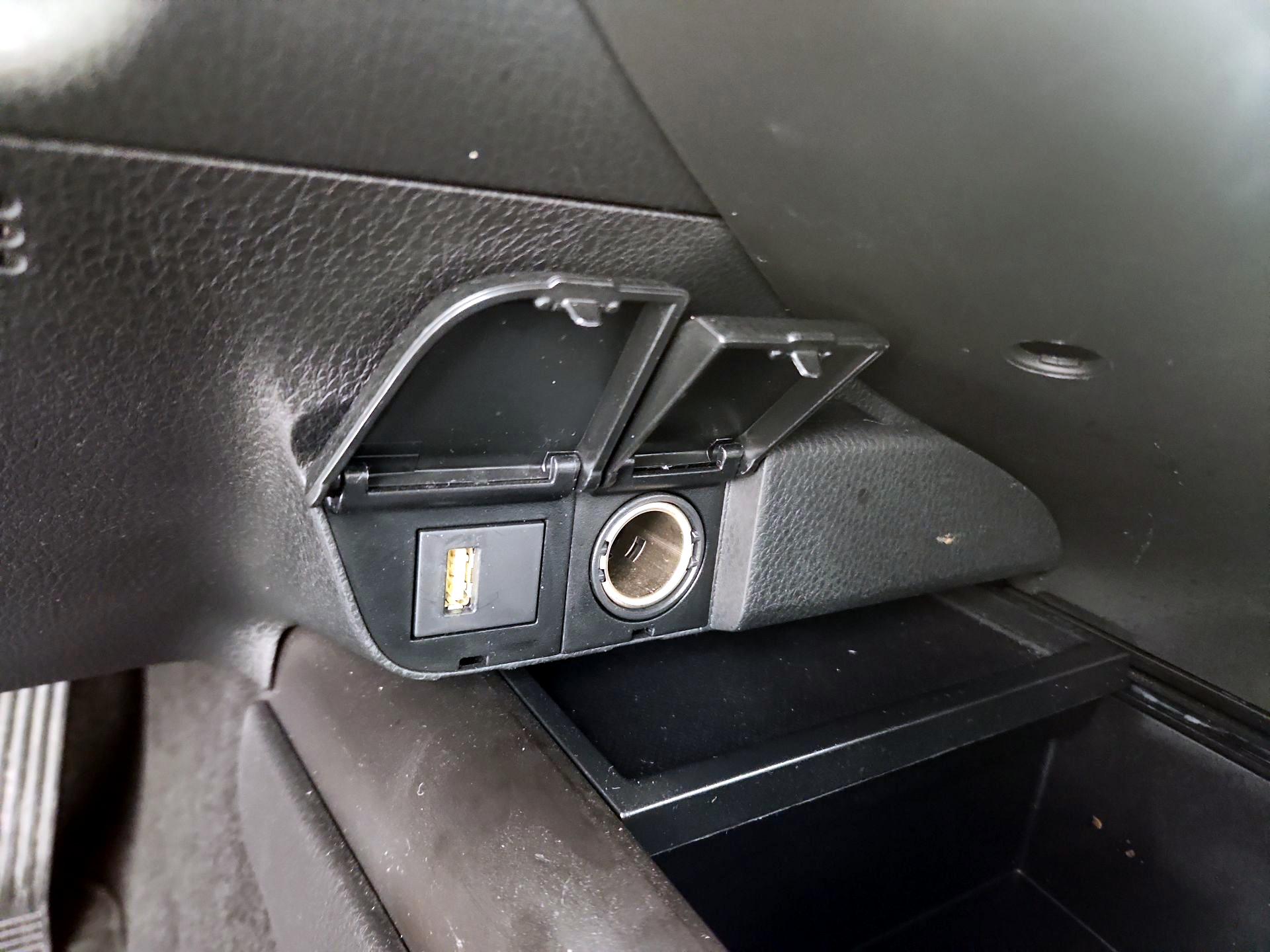 Thumbnail: 2024 Toyota Camry - 18