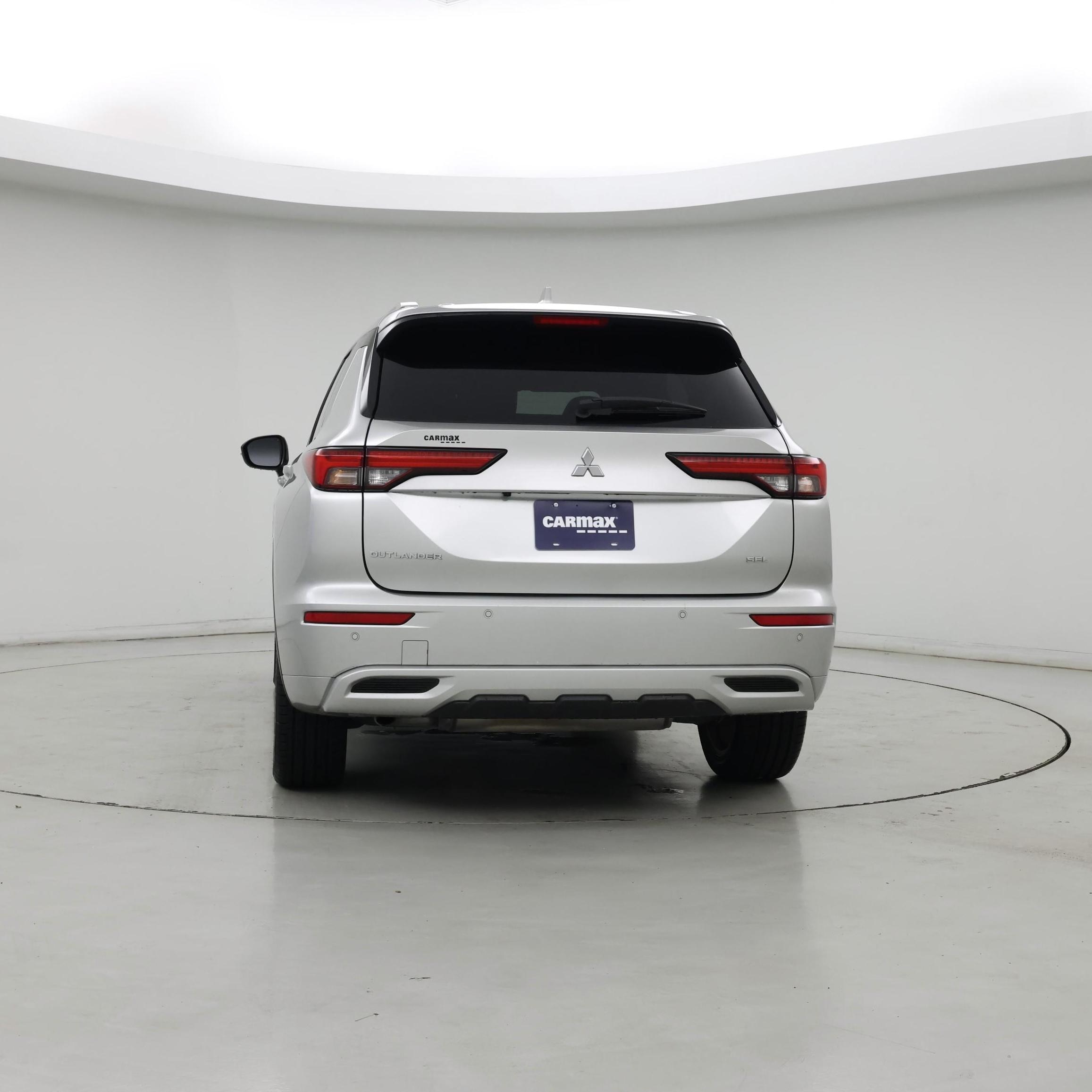 Thumbnail: 2022 Mitsubishi Outlander - 6