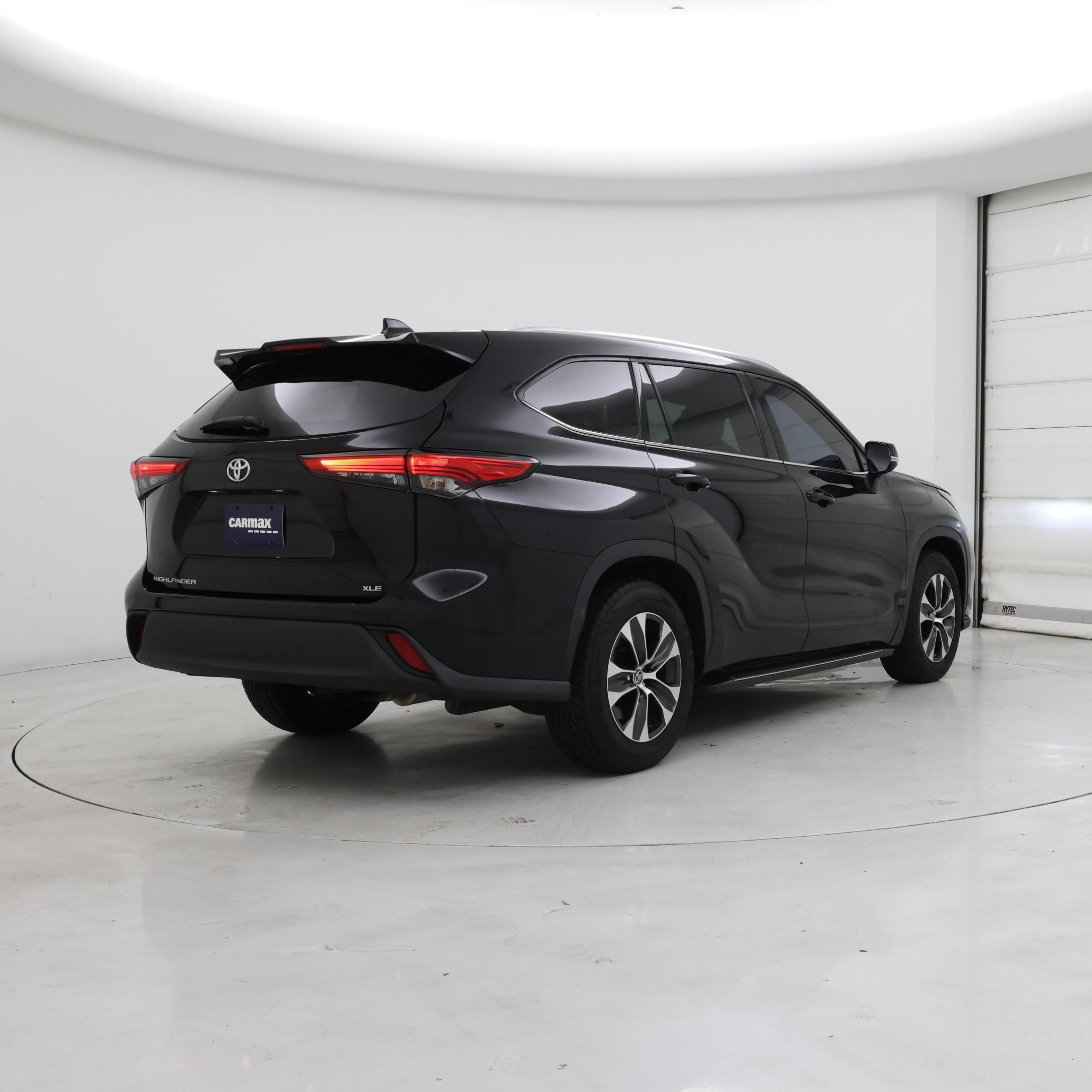 Thumbnail: 2020 Toyota Highlander - 8