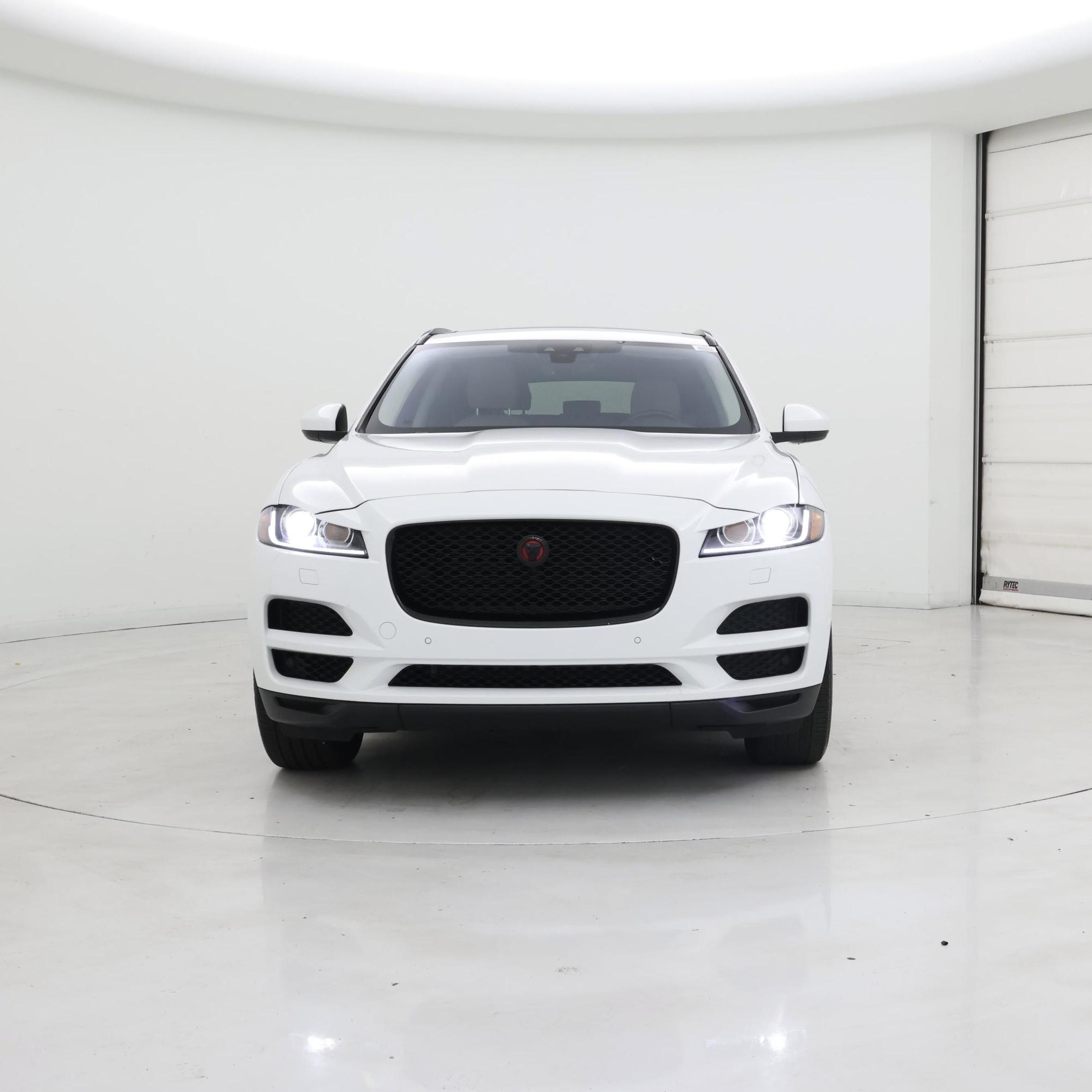 Thumbnail: 2020 Jaguar F-Pace - 5