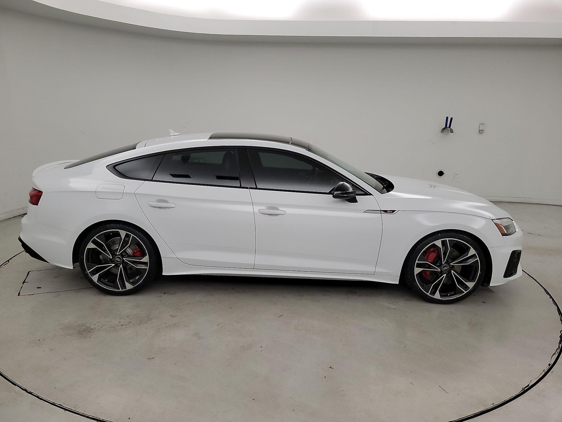 Thumbnail: 2020 Audi S5 - 4