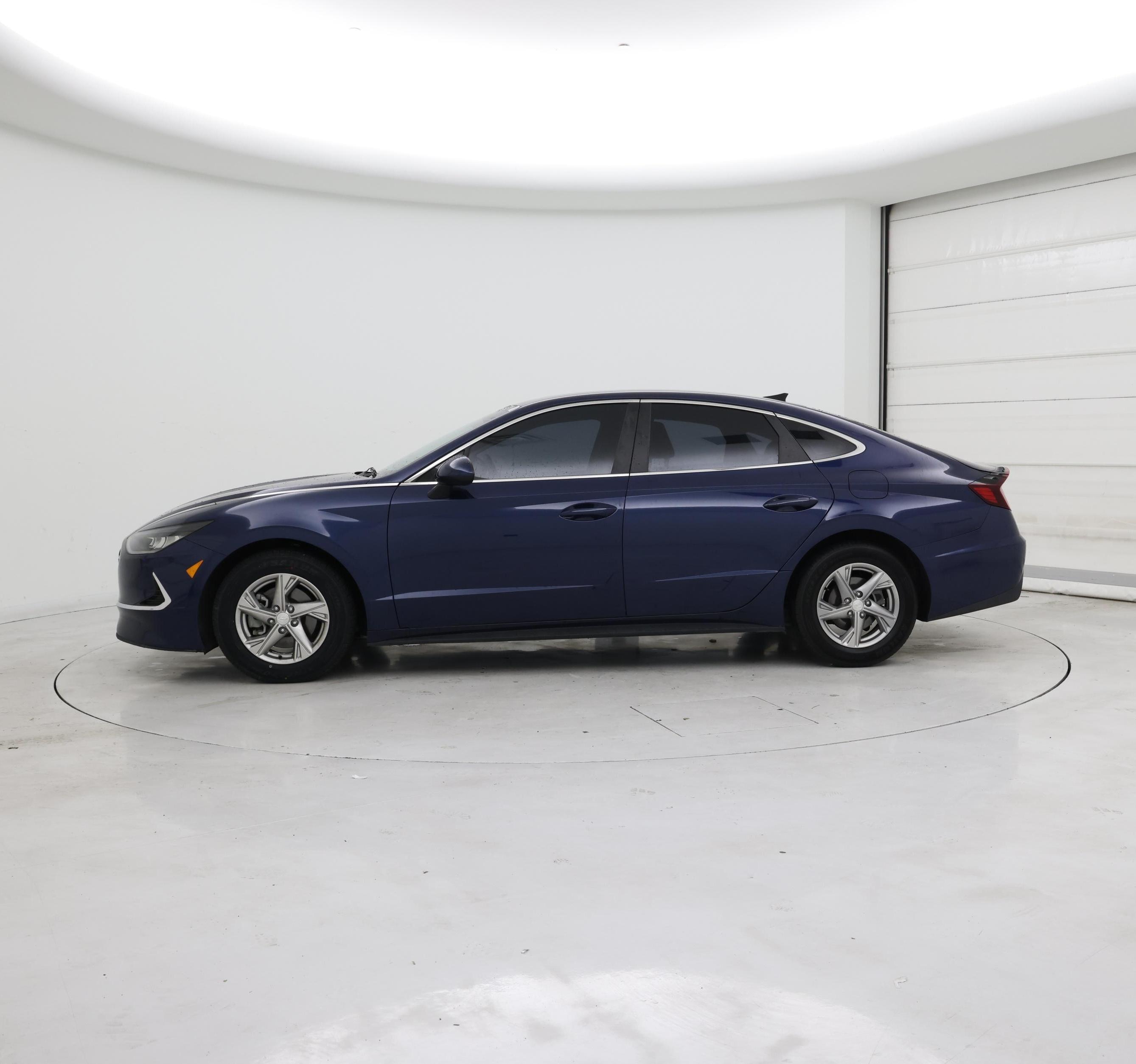 Thumbnail: 2021 Hyundai Sonata - 3