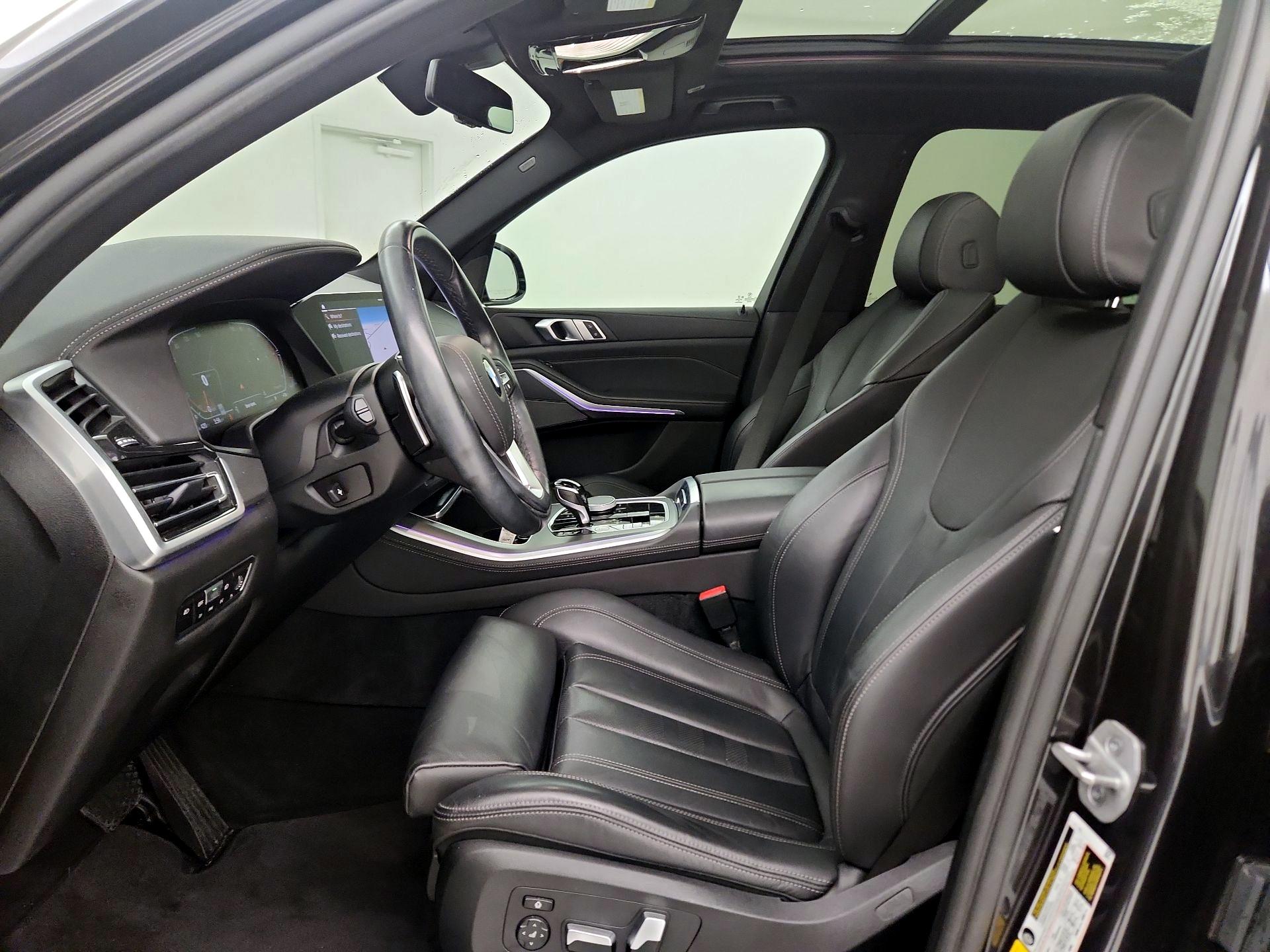 Thumbnail: 2021 BMW X5 - 11