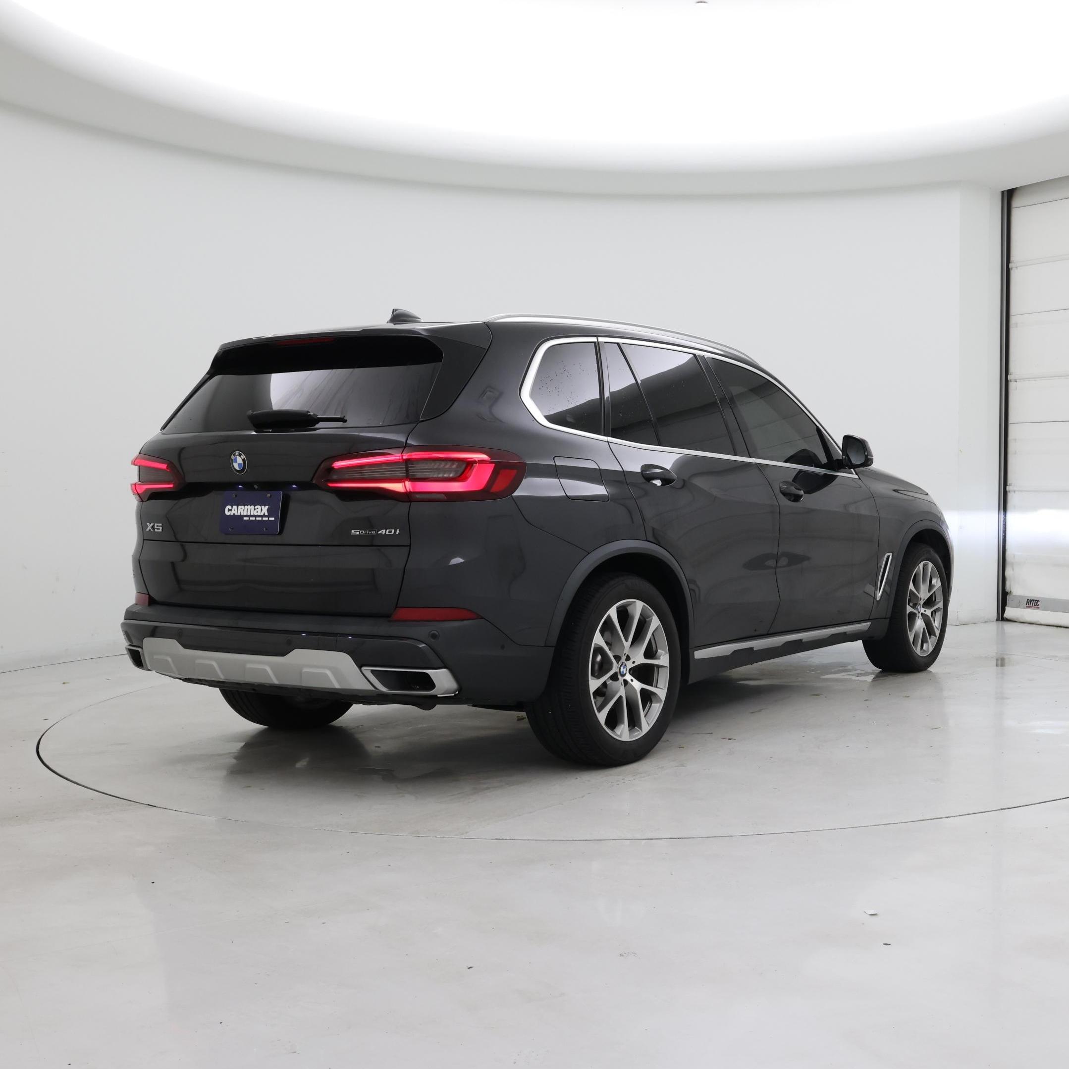 Thumbnail: 2021 BMW X5 - 8