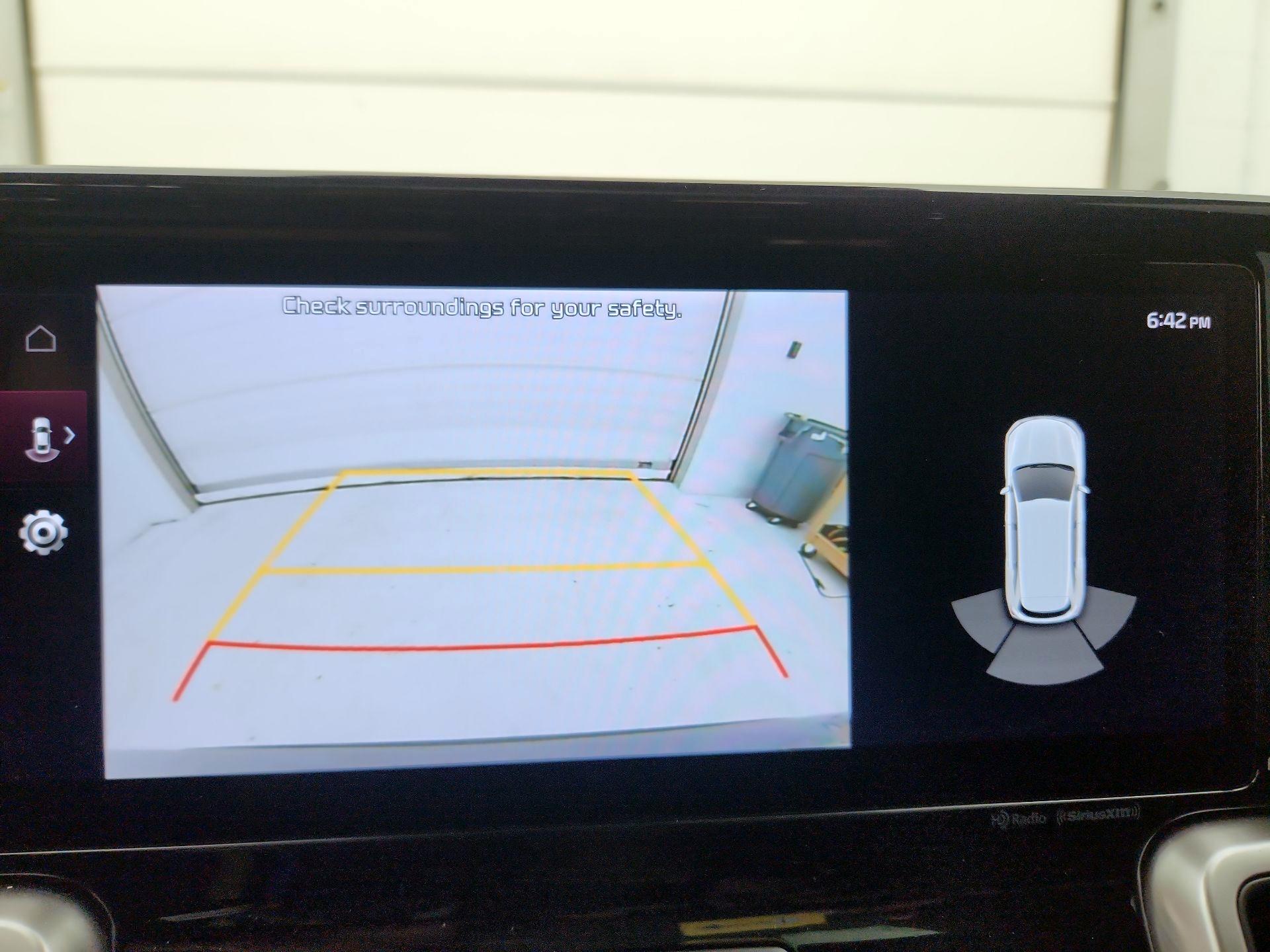 Thumbnail: 2023 Kia Sorento - 15