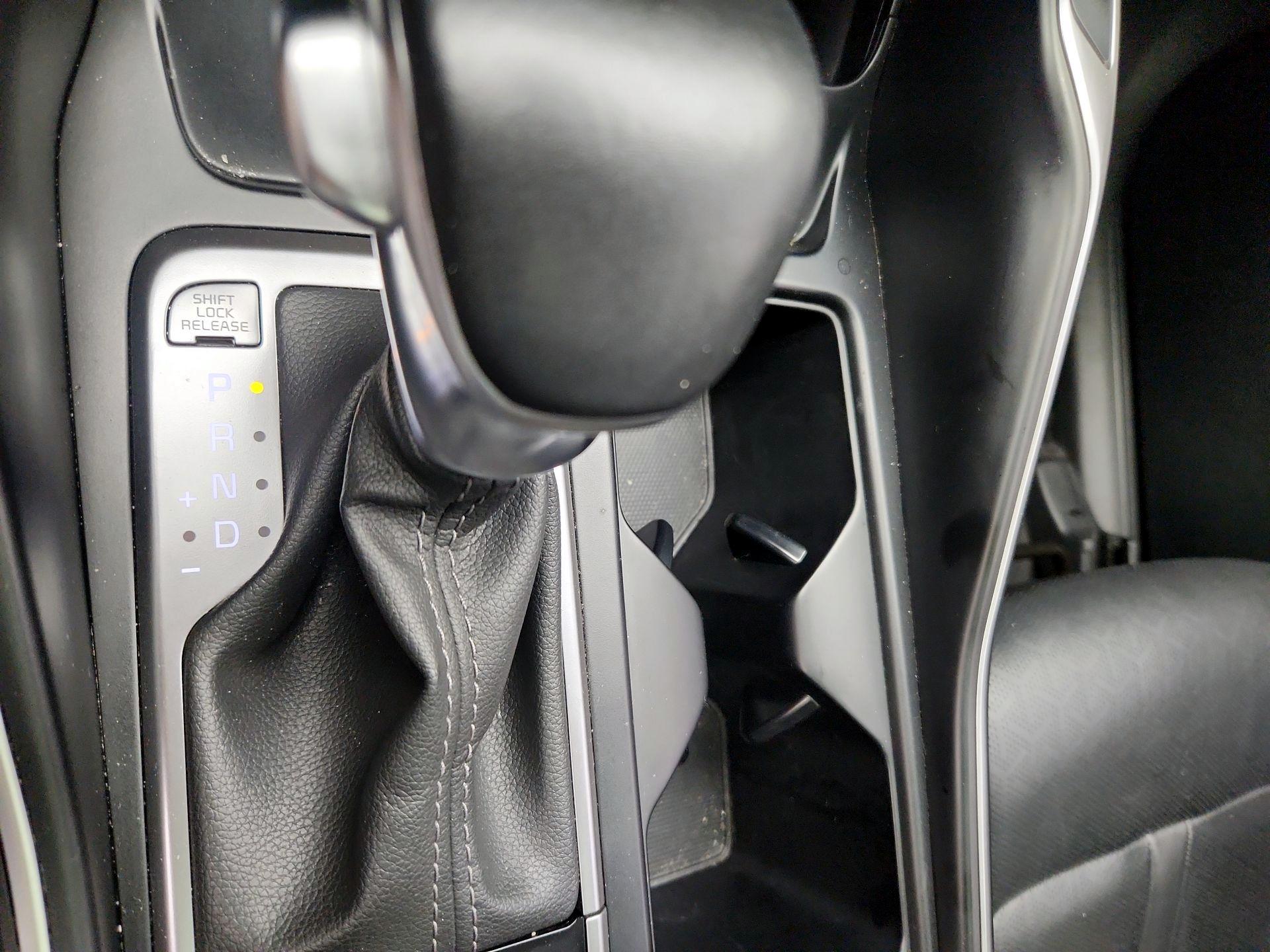 Thumbnail: 2023 Kia Sorento - 18