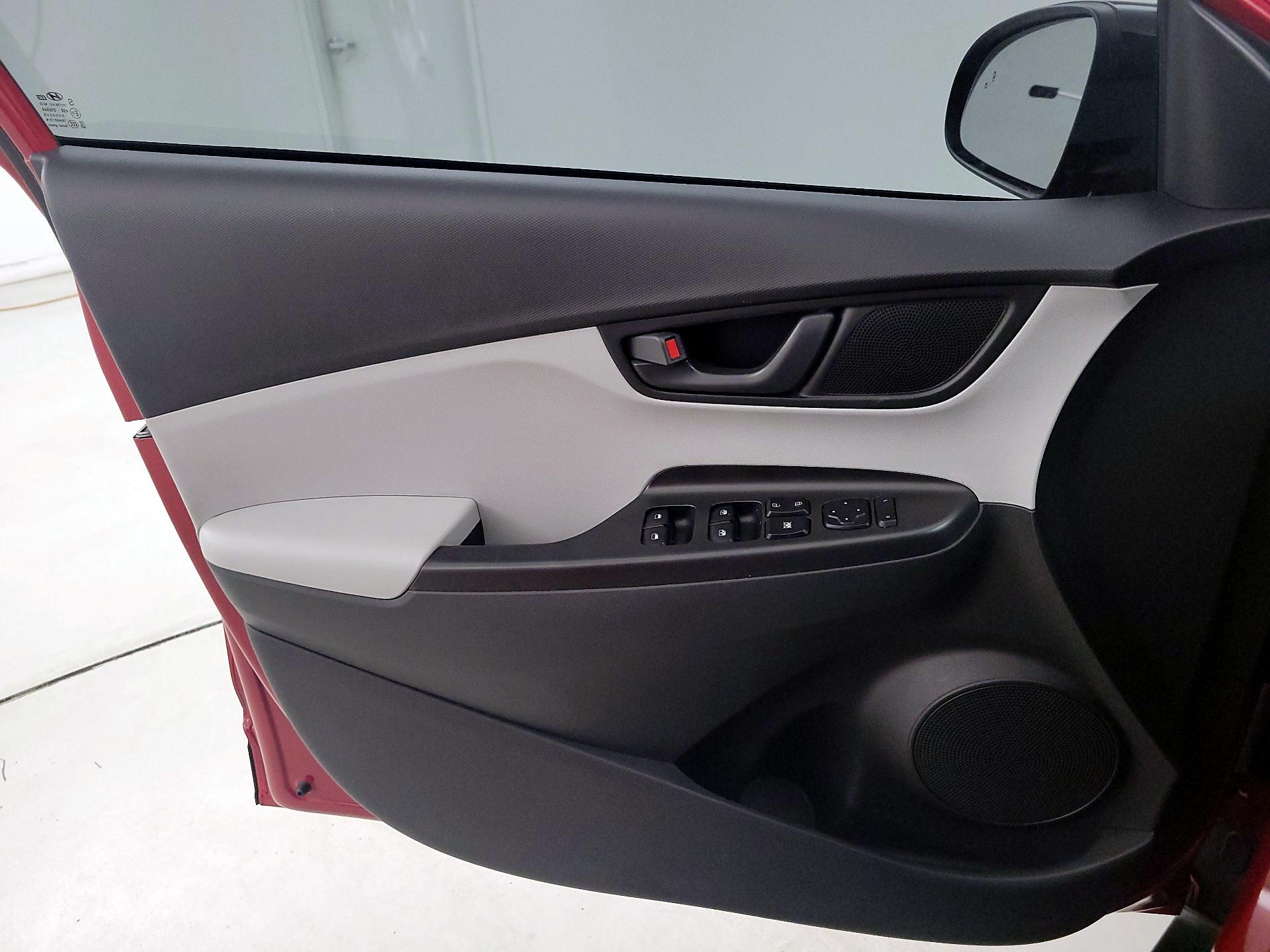 Thumbnail: 2023 Hyundai Kona - 12