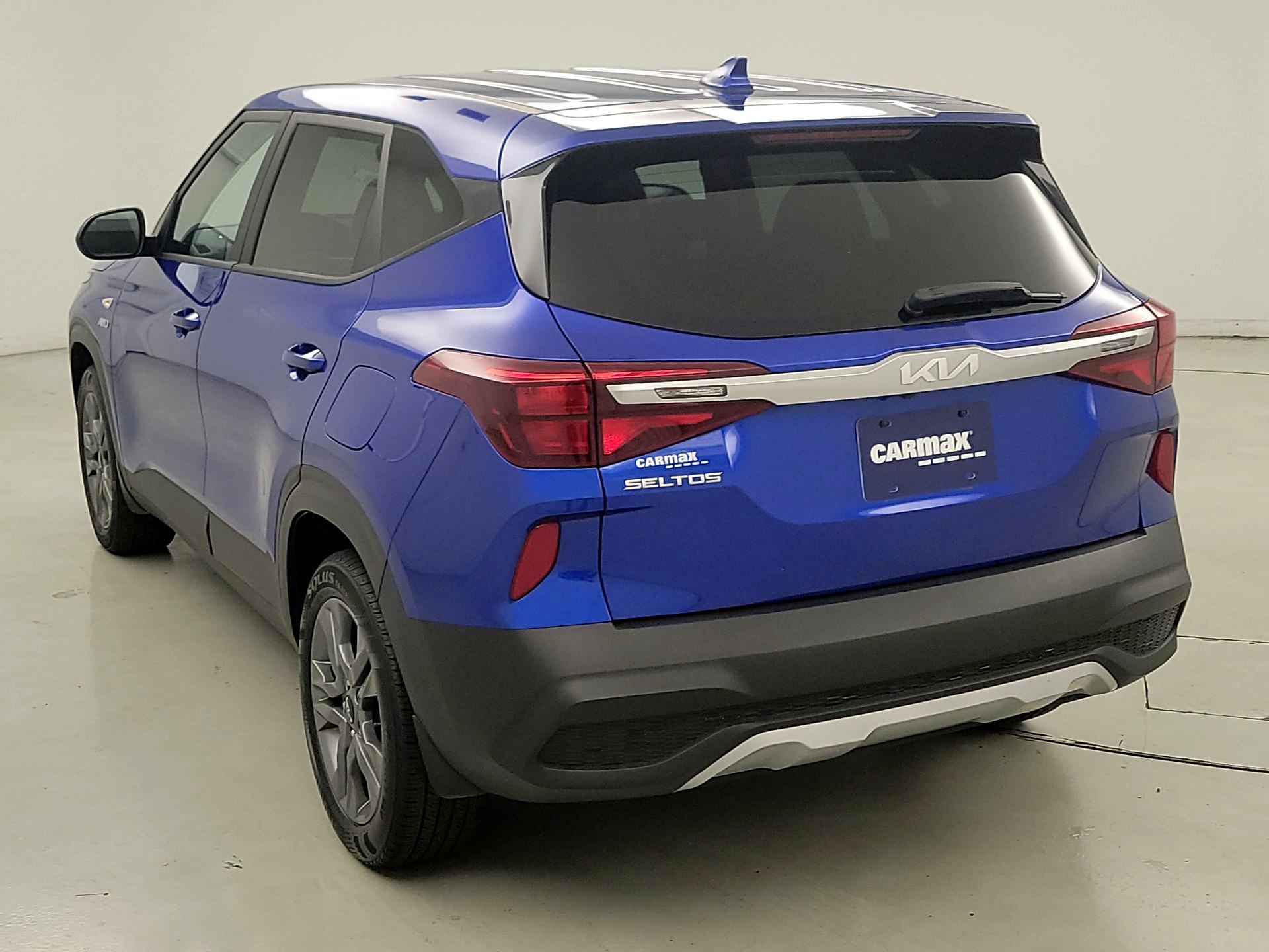 Thumbnail: 2023 Kia Seltos - 7