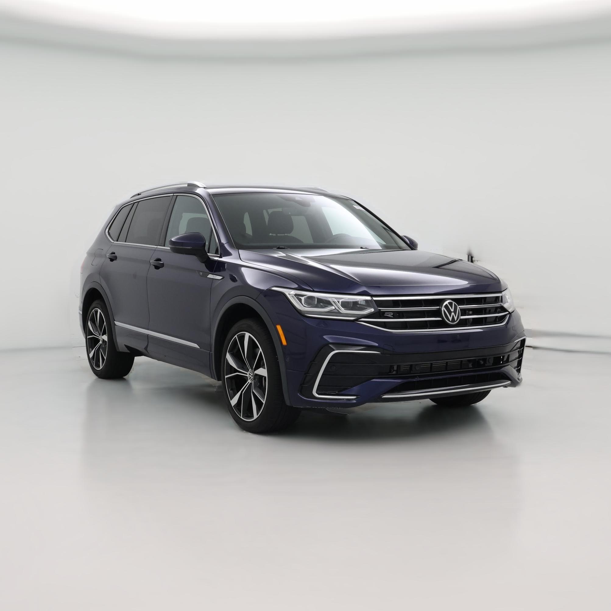 Thumbnail: 2022 Volkswagen Tiguan - 1
