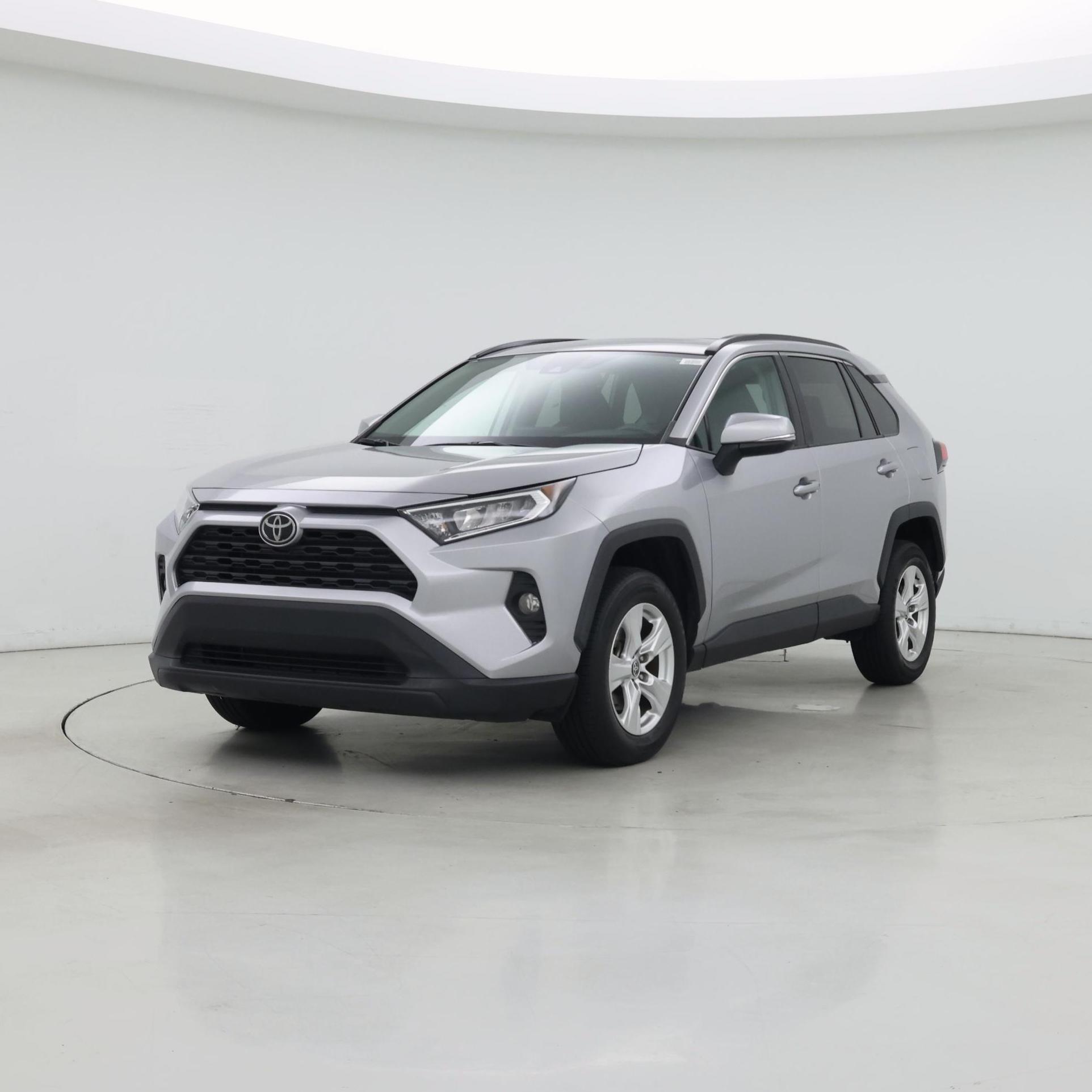 Thumbnail: 2021 Toyota RAV4 - 4