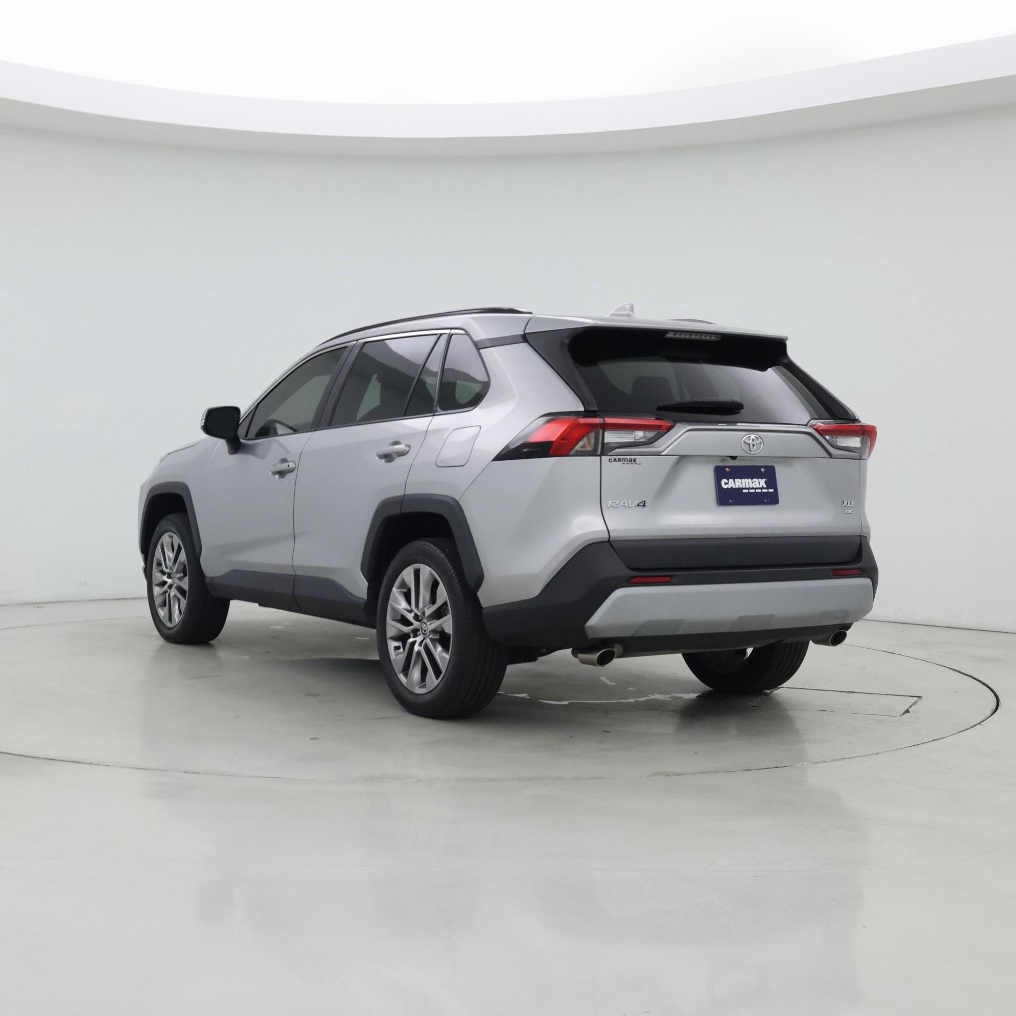 Thumbnail: 2022 Toyota RAV4 - 2