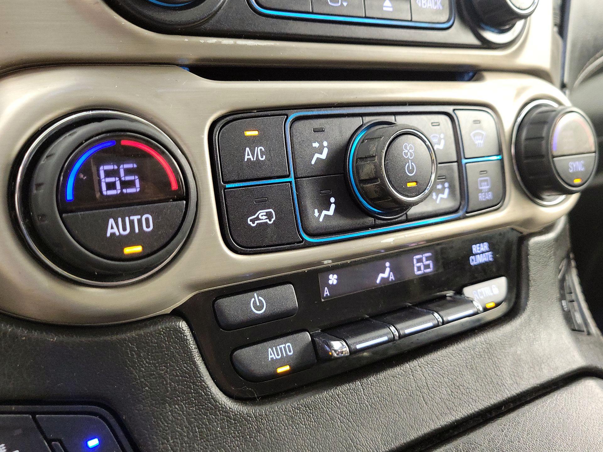 Thumbnail: 2020 GMC Yukon - 17