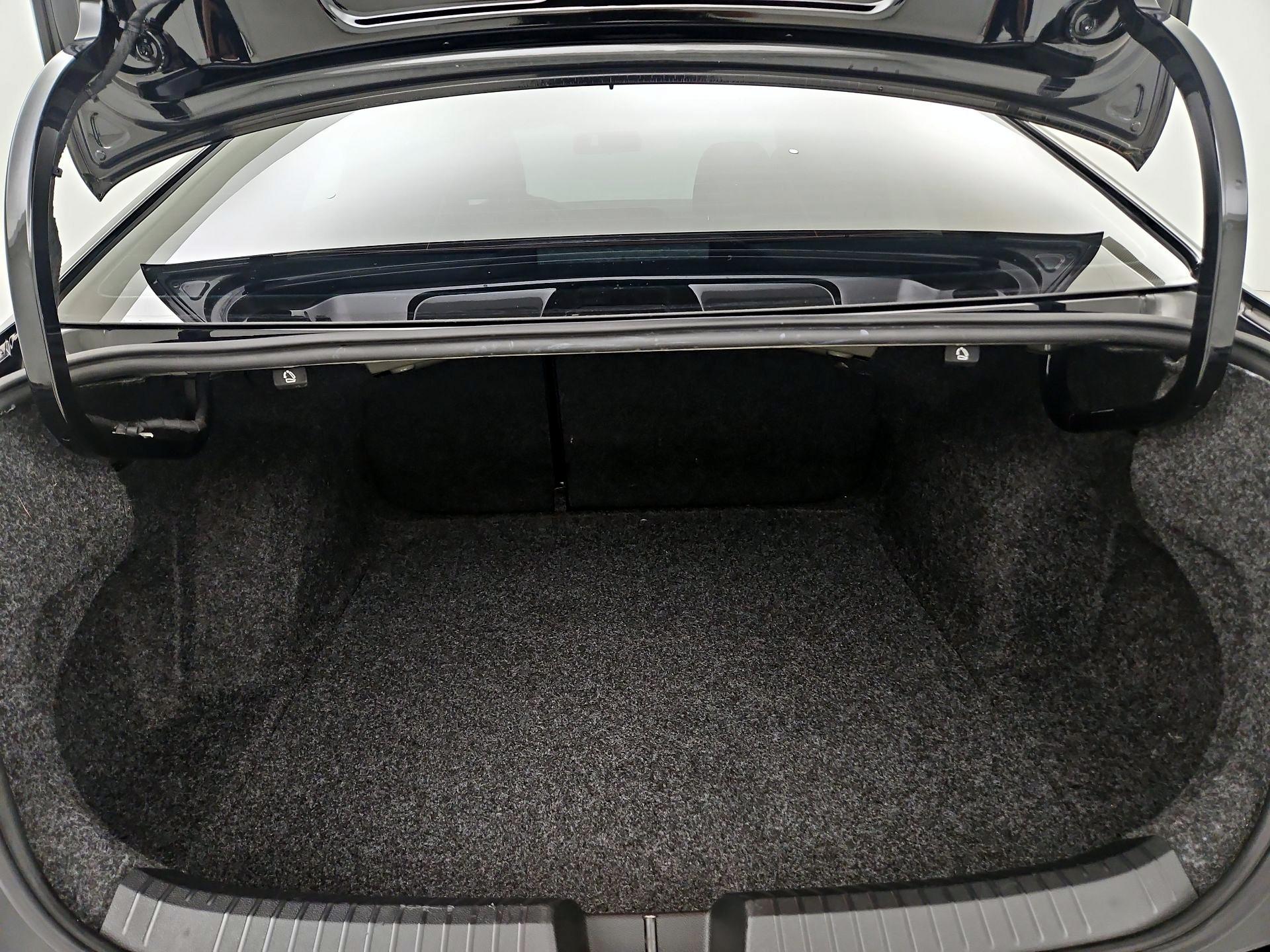 Thumbnail: 2019 Volkswagen Jetta - 20