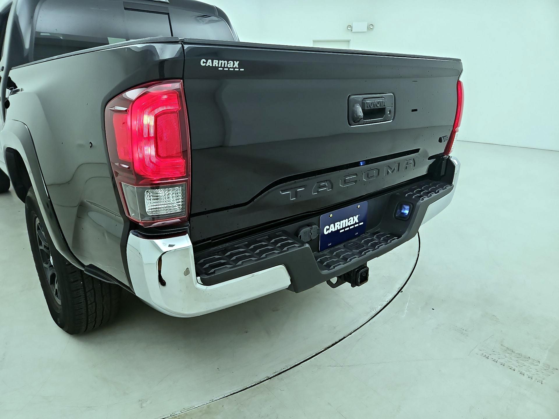 Thumbnail: 2021 Toyota Tacoma - 20