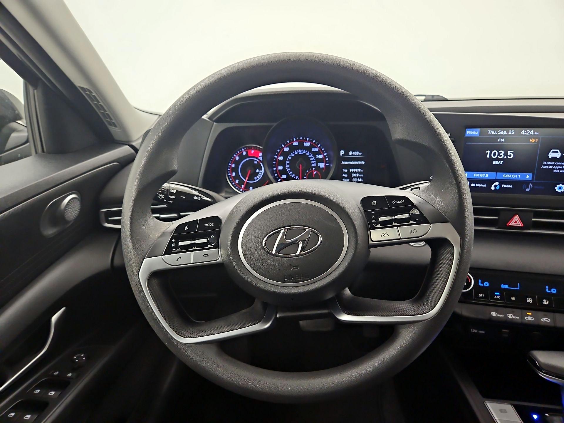 Thumbnail: 2021 Hyundai Elantra - 10