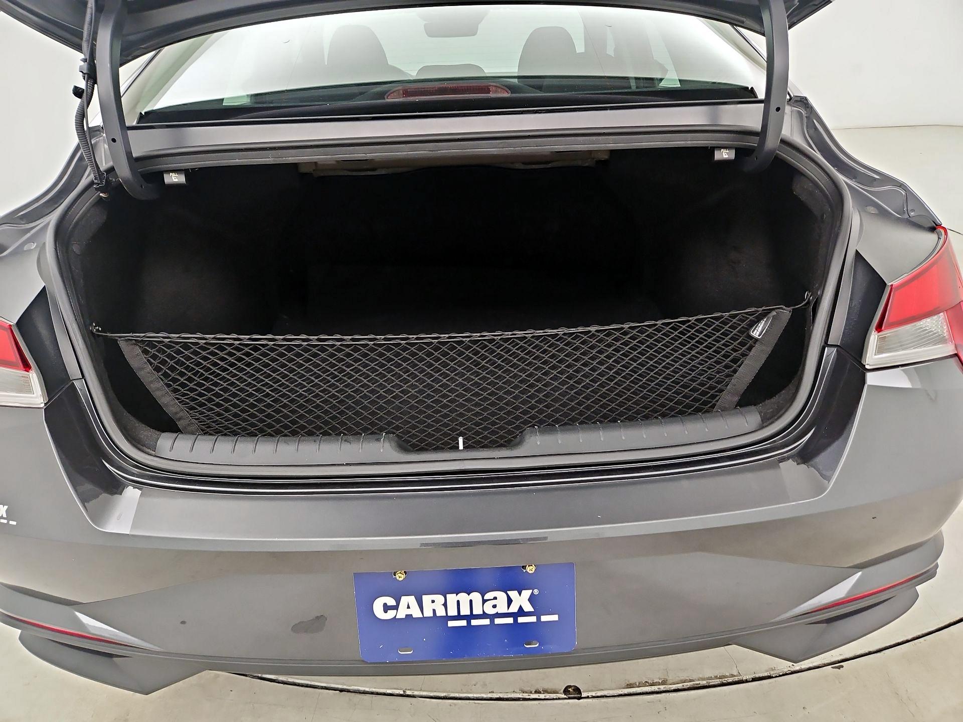 Thumbnail: 2021 Hyundai Elantra - 20