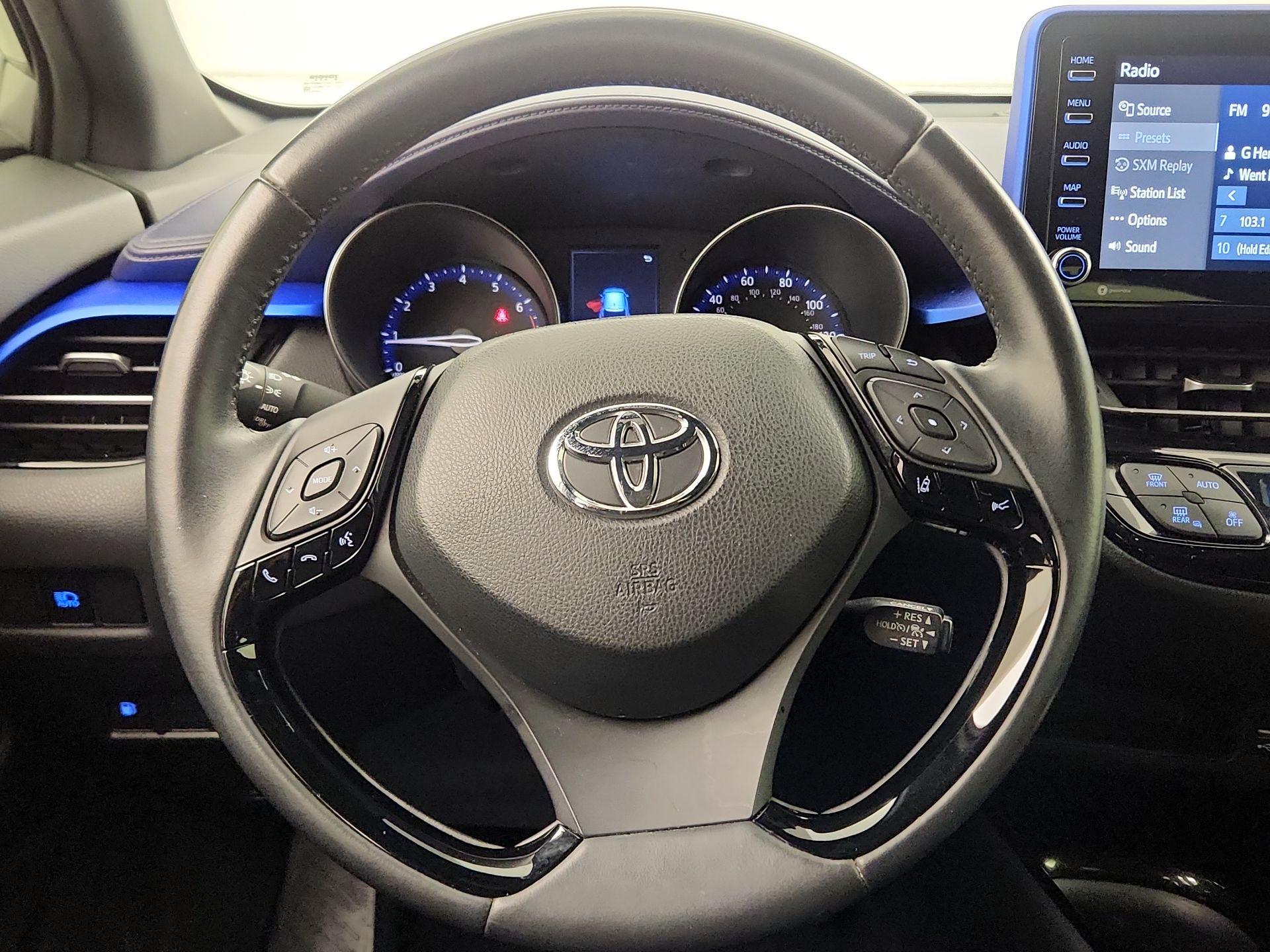 Thumbnail: 2020 Toyota C-HR - 10