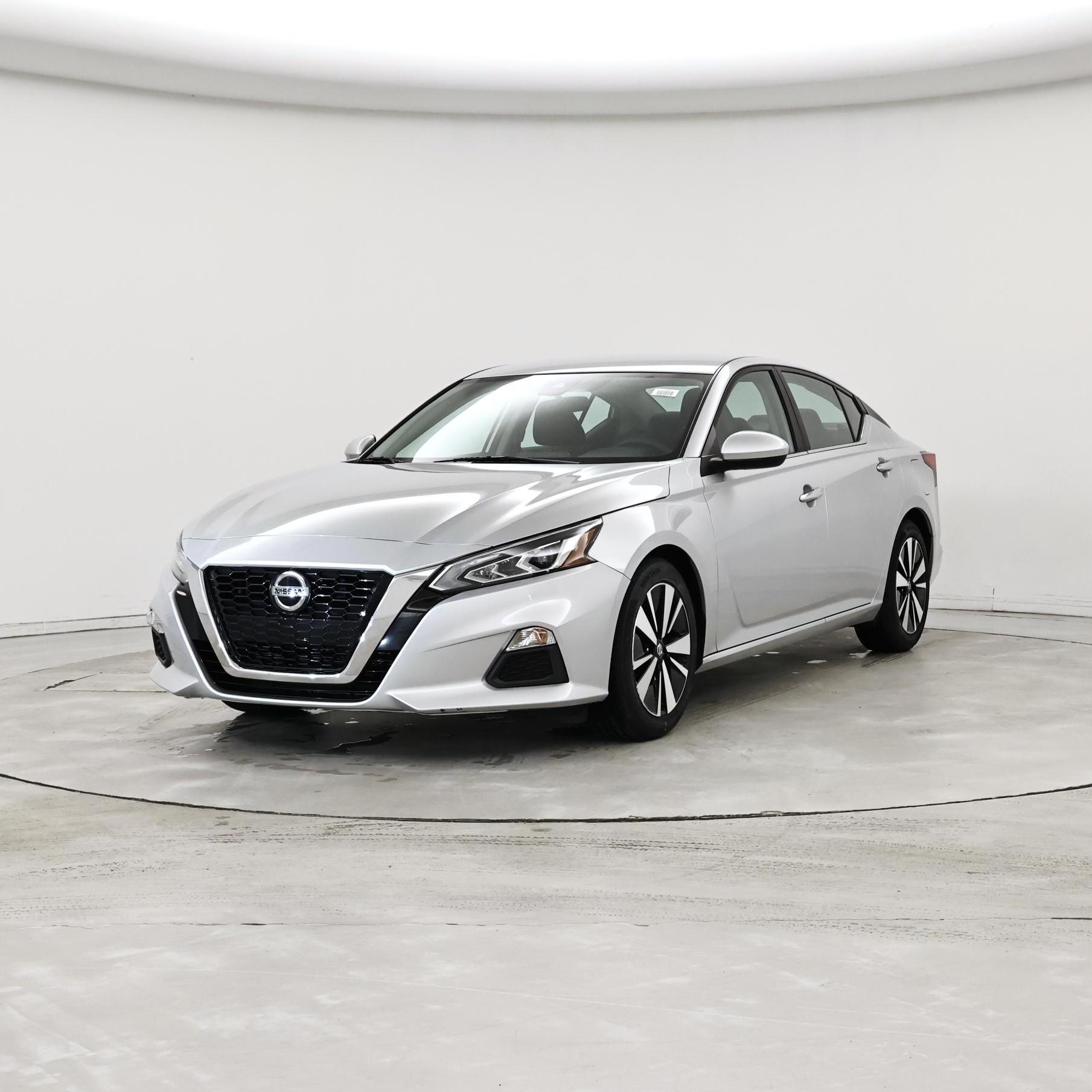 Thumbnail: 2022 Nissan Altima - 4