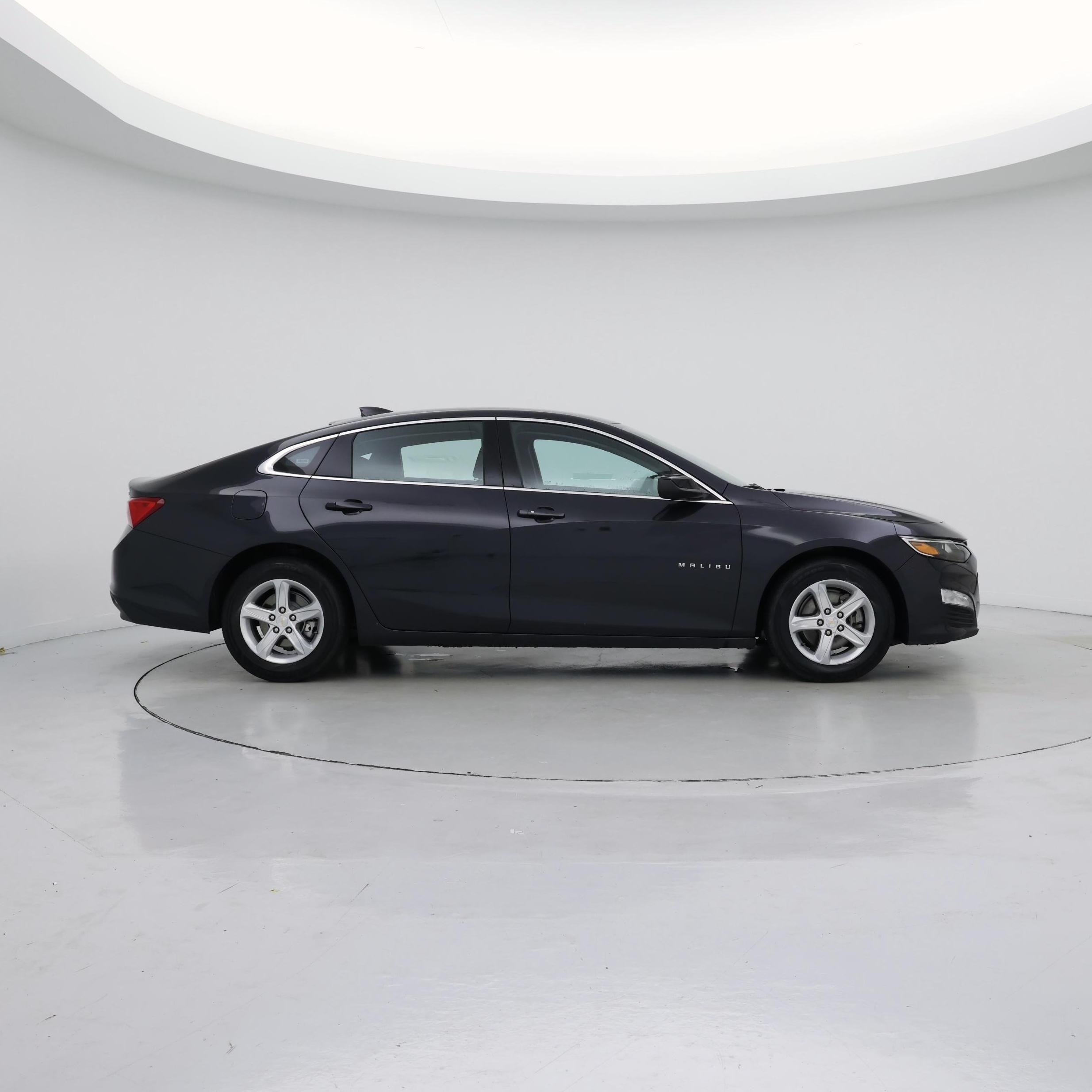 Thumbnail: 2023 Chevrolet Malibu - 7