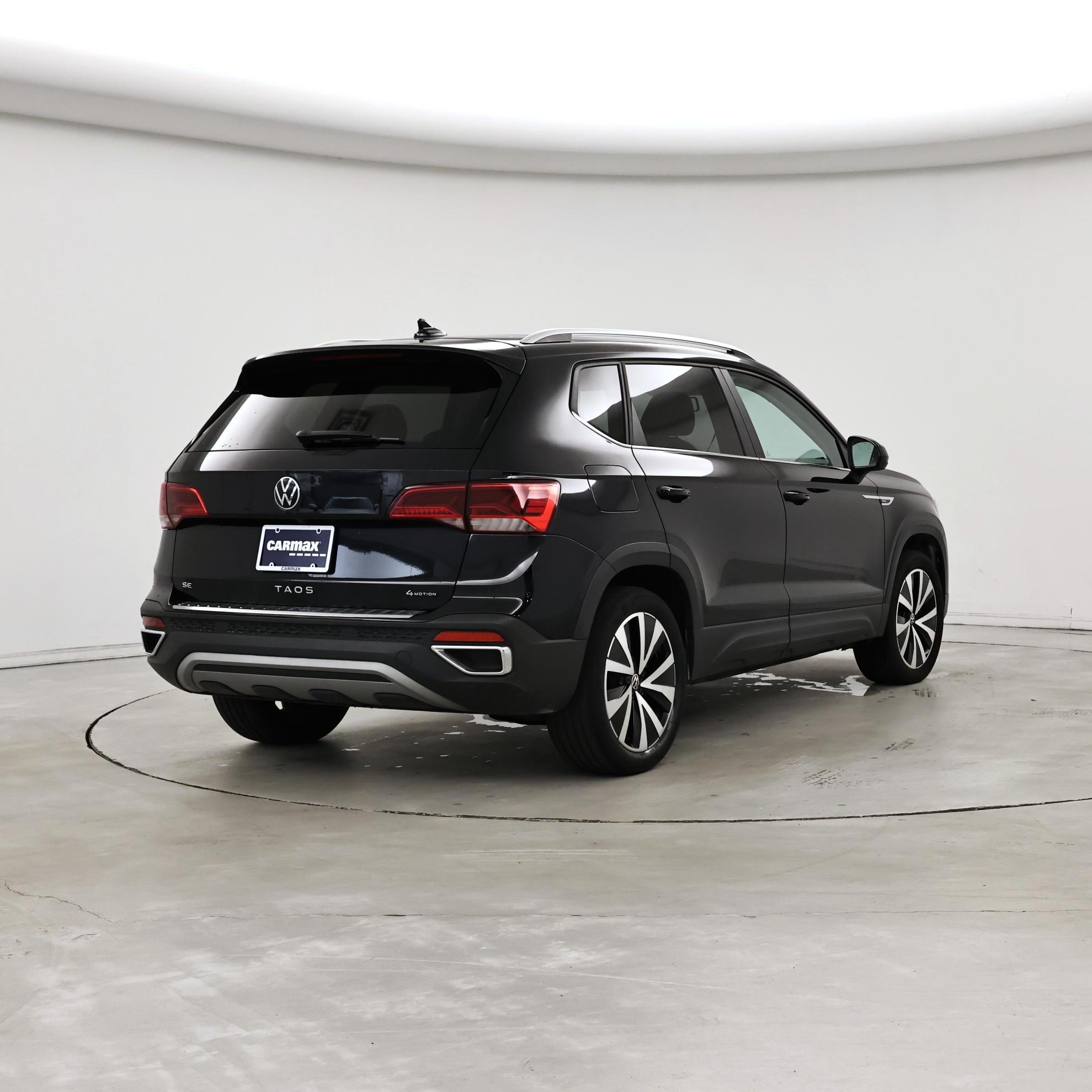 Thumbnail: 2022 Volkswagen Taos - 8