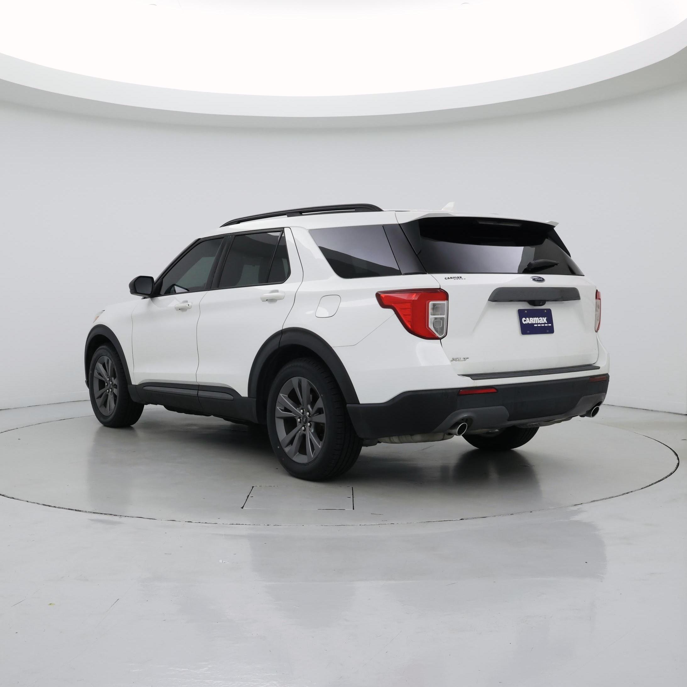 Thumbnail: 2021 Ford Explorer - 2