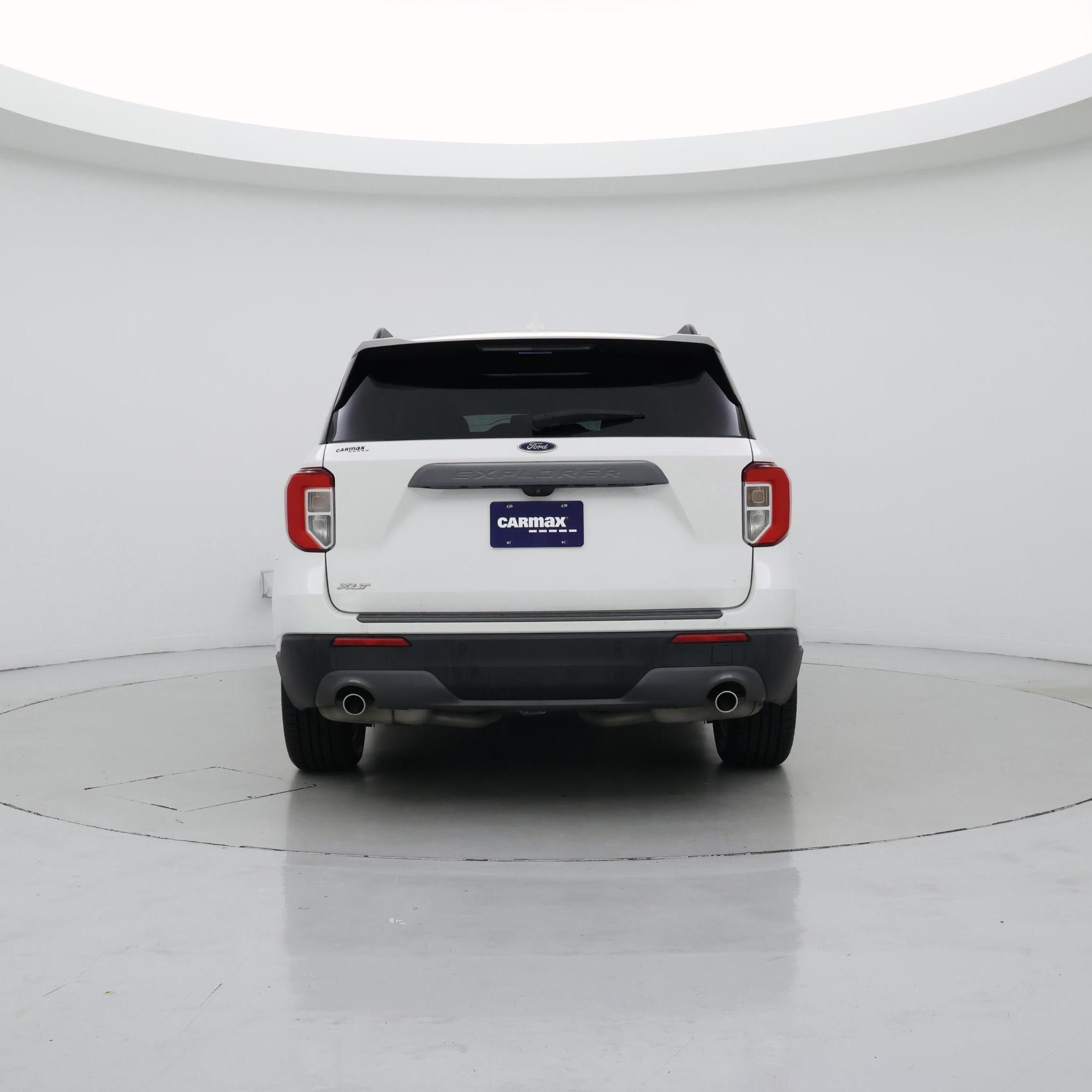 Thumbnail: 2021 Ford Explorer - 8