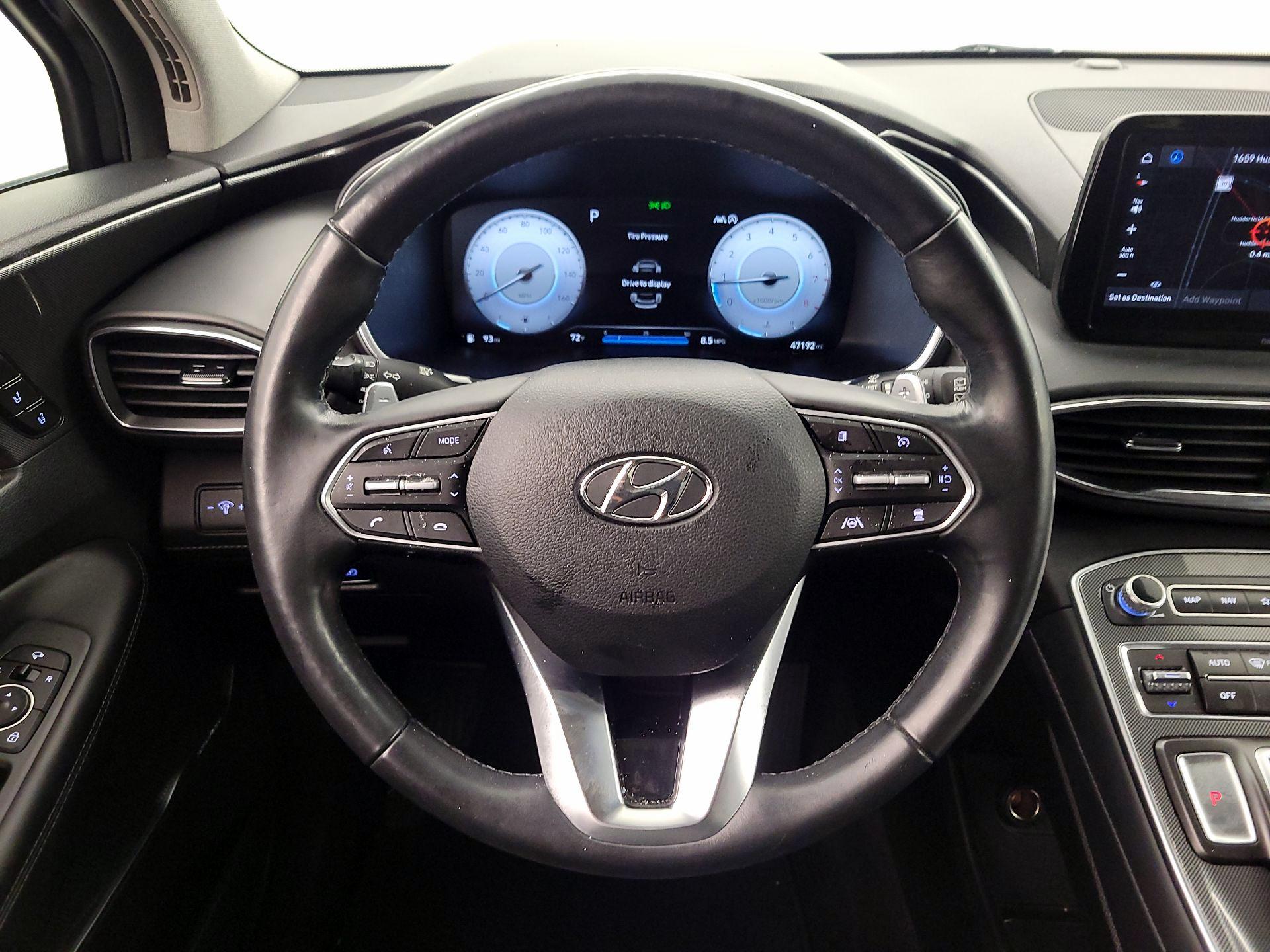 Thumbnail: 2023 Hyundai Santa Fe - 10