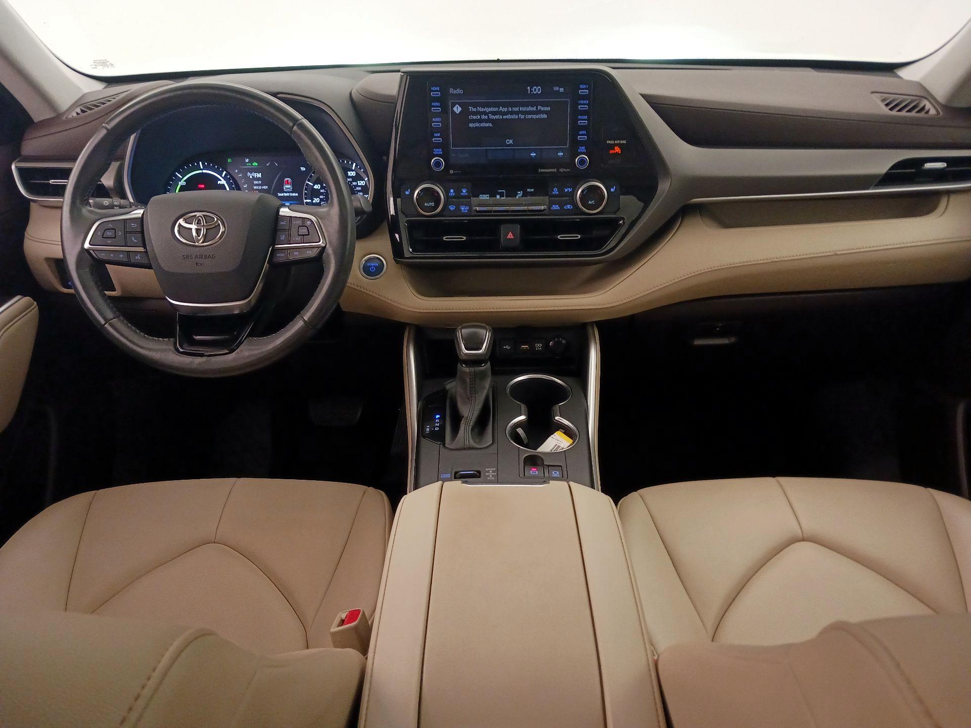 Thumbnail: 2021 Toyota Highlander - 9