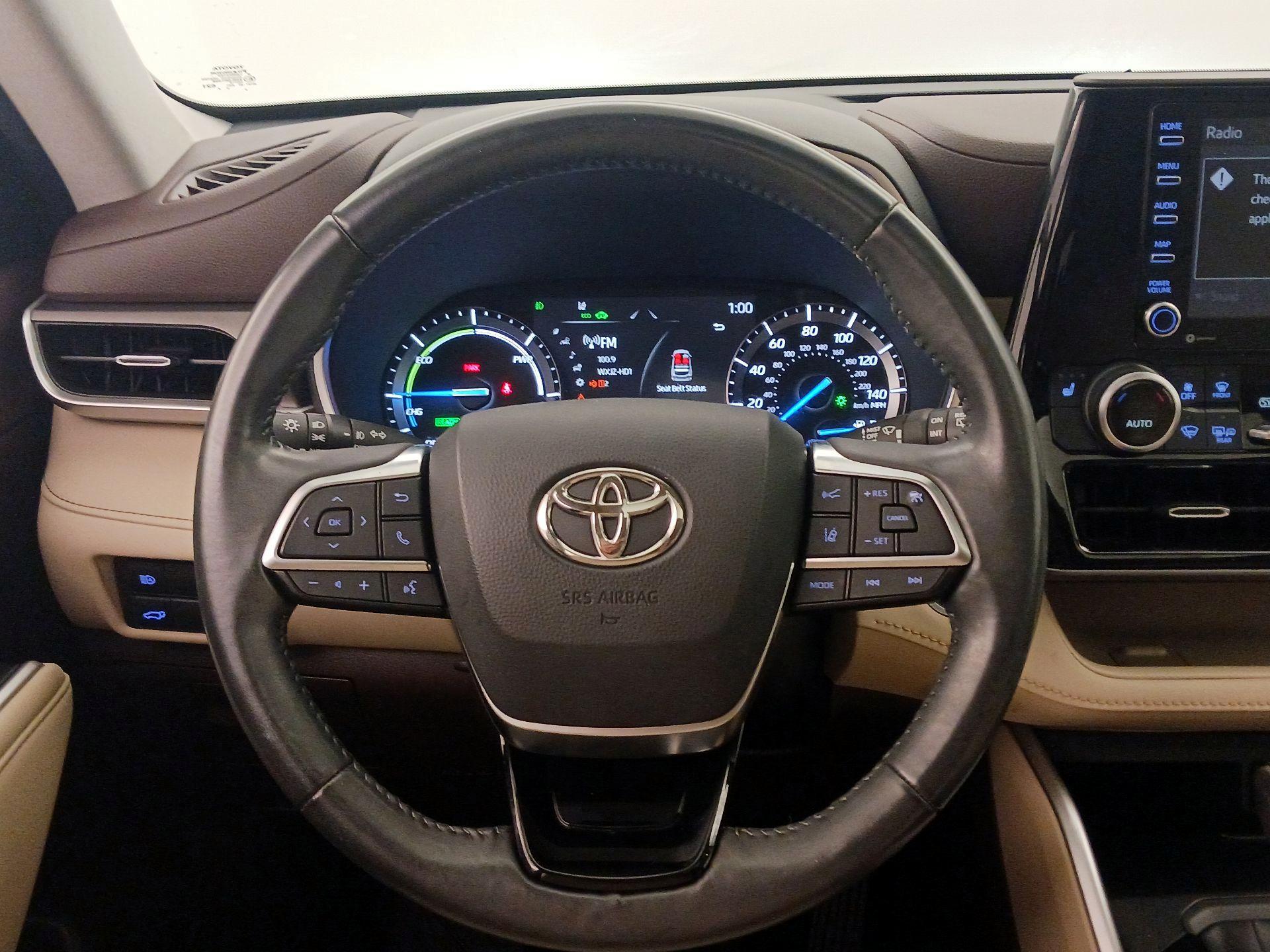 Thumbnail: 2021 Toyota Highlander - 10