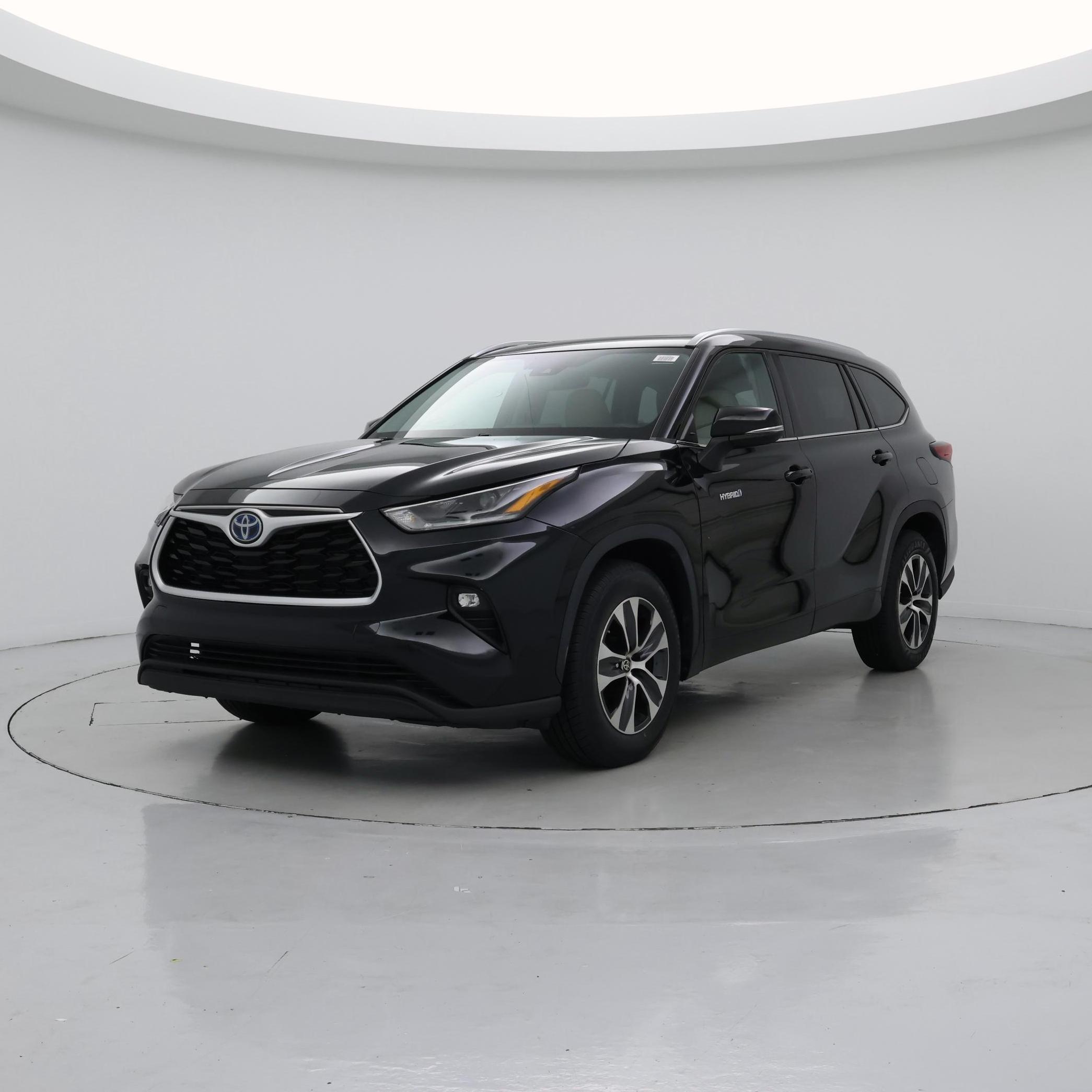 Thumbnail: 2021 Toyota Highlander - 4