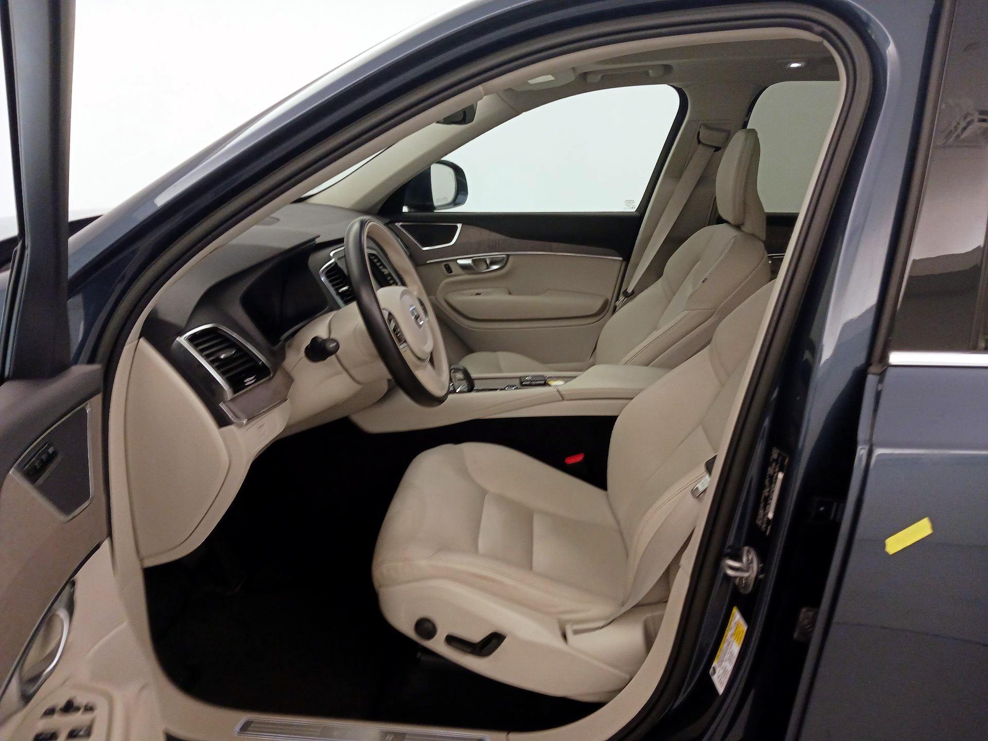 Thumbnail: 2023 Volvo XC90 - 11