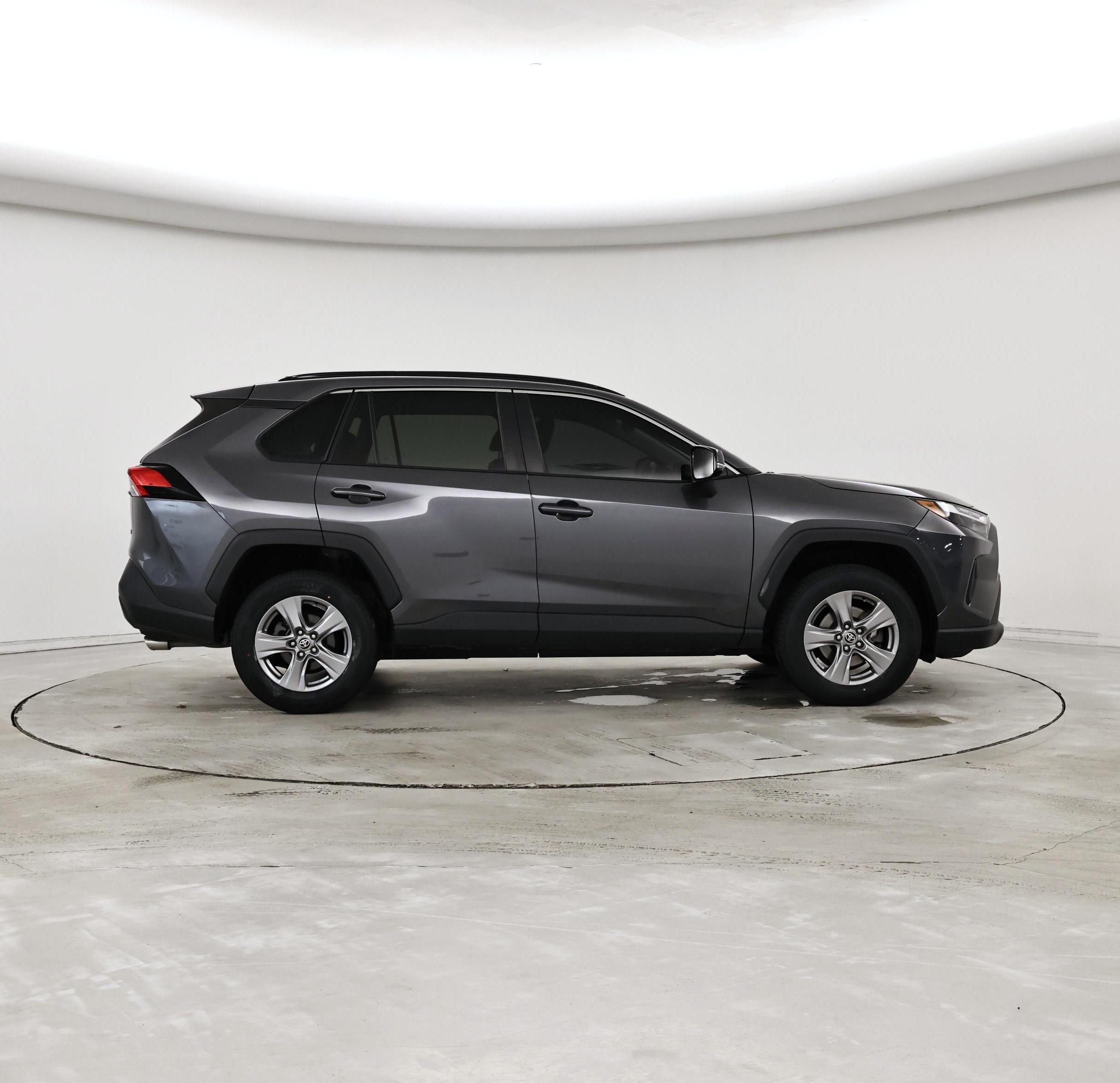 Thumbnail: 2022 Toyota RAV4 - 7