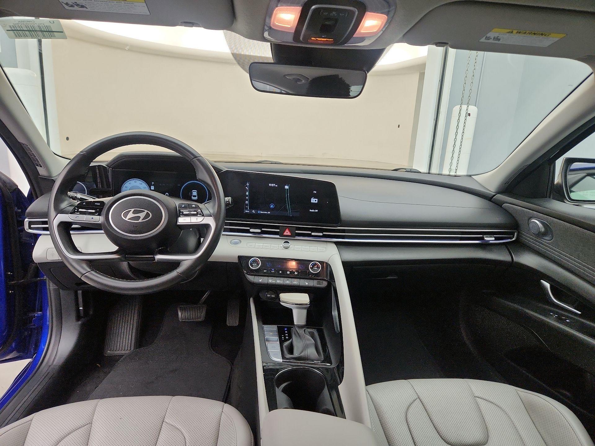 Thumbnail: 2024 Hyundai Elantra - 9