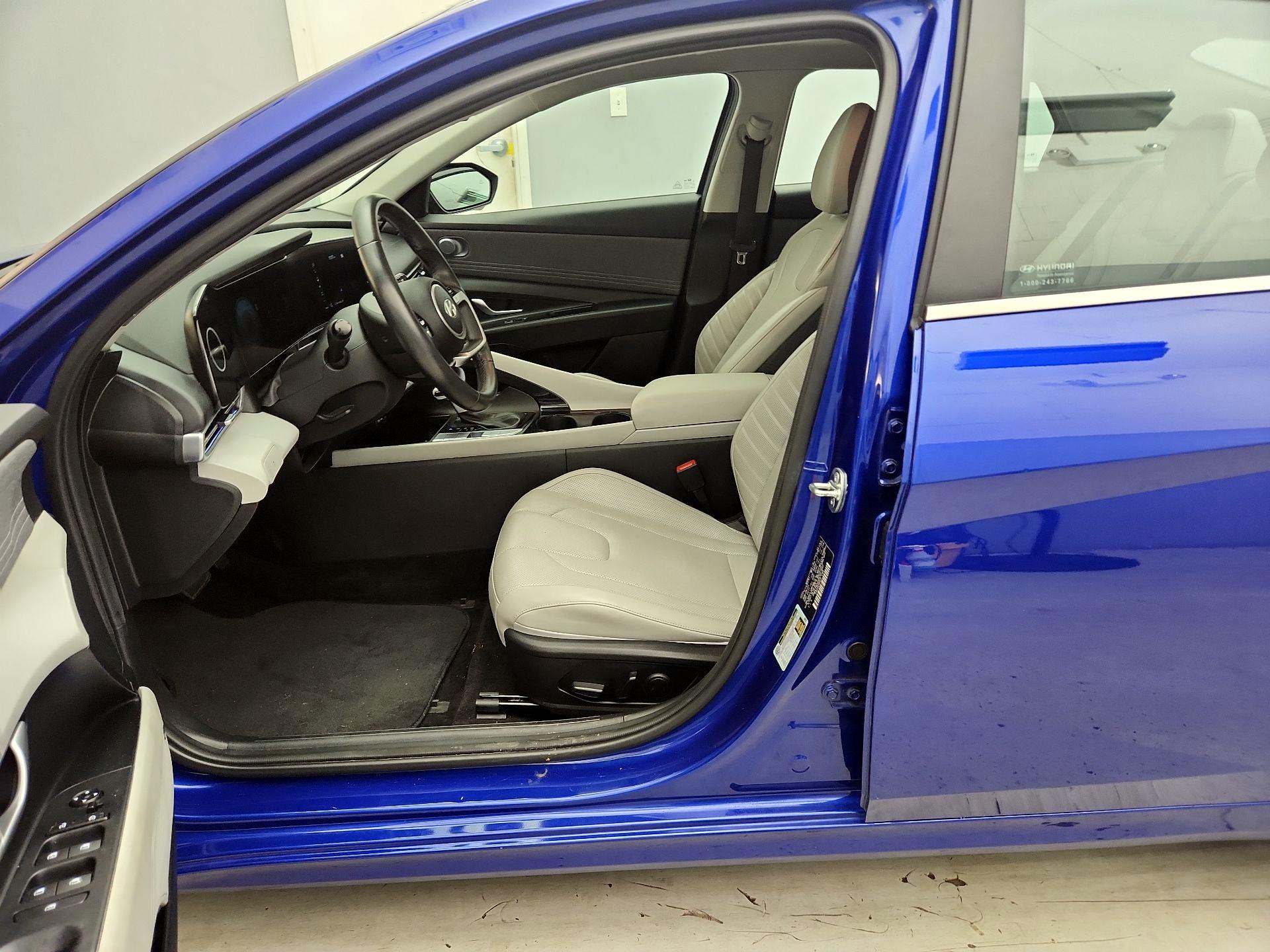 Thumbnail: 2024 Hyundai Elantra - 11