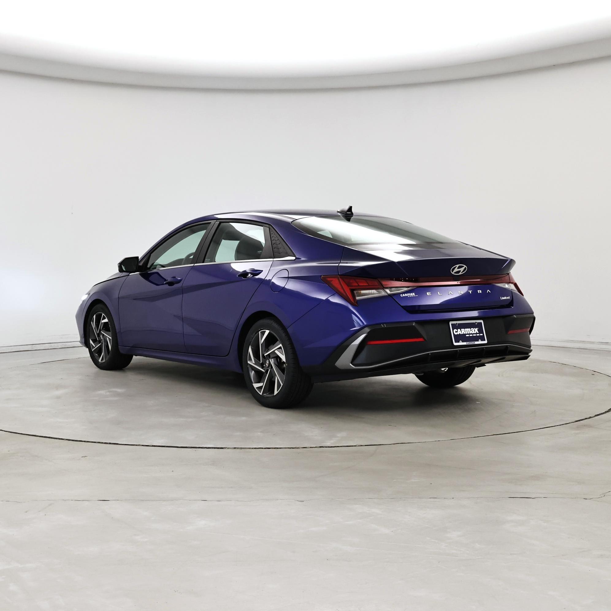 Thumbnail: 2024 Hyundai Elantra - 2