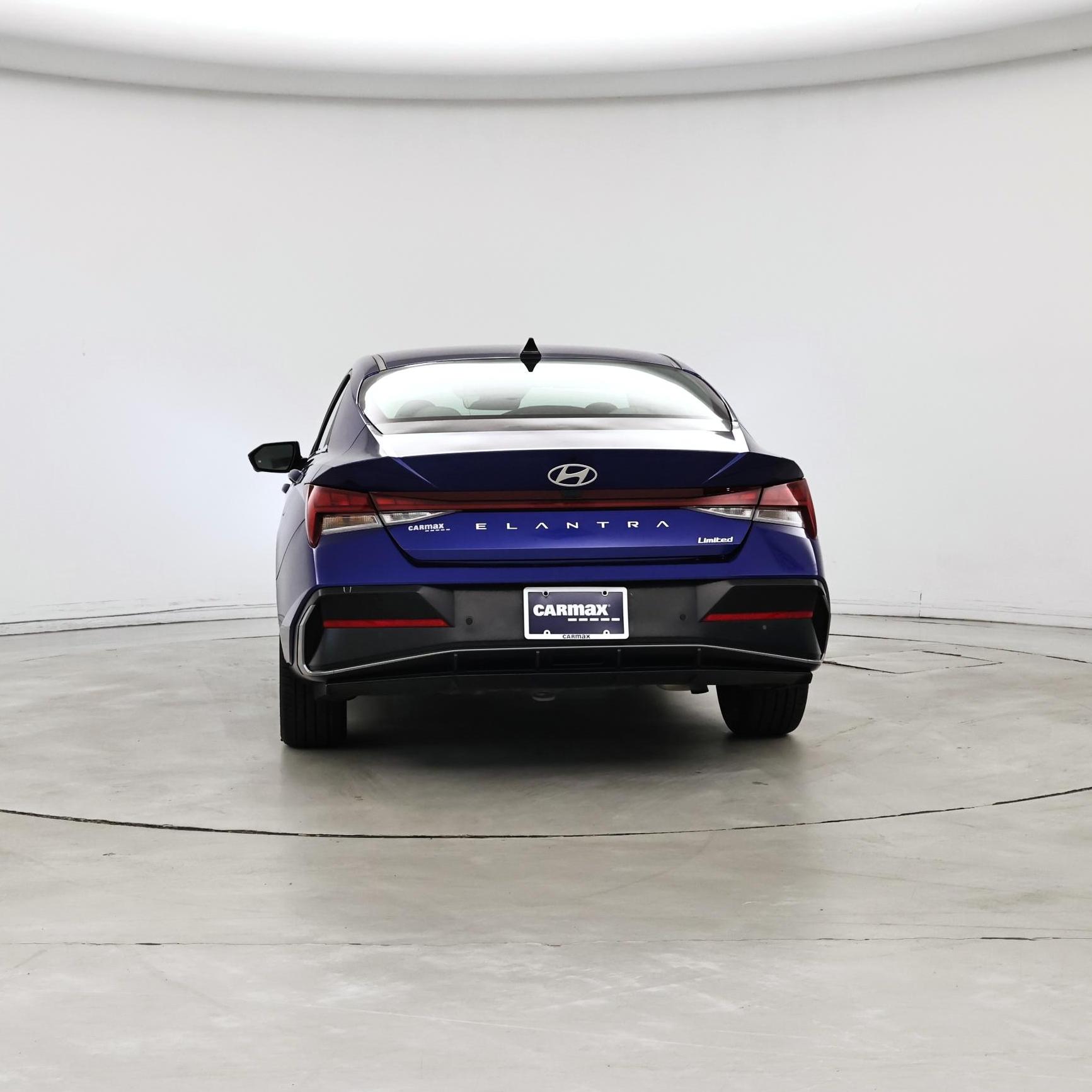 Thumbnail: 2024 Hyundai Elantra - 6
