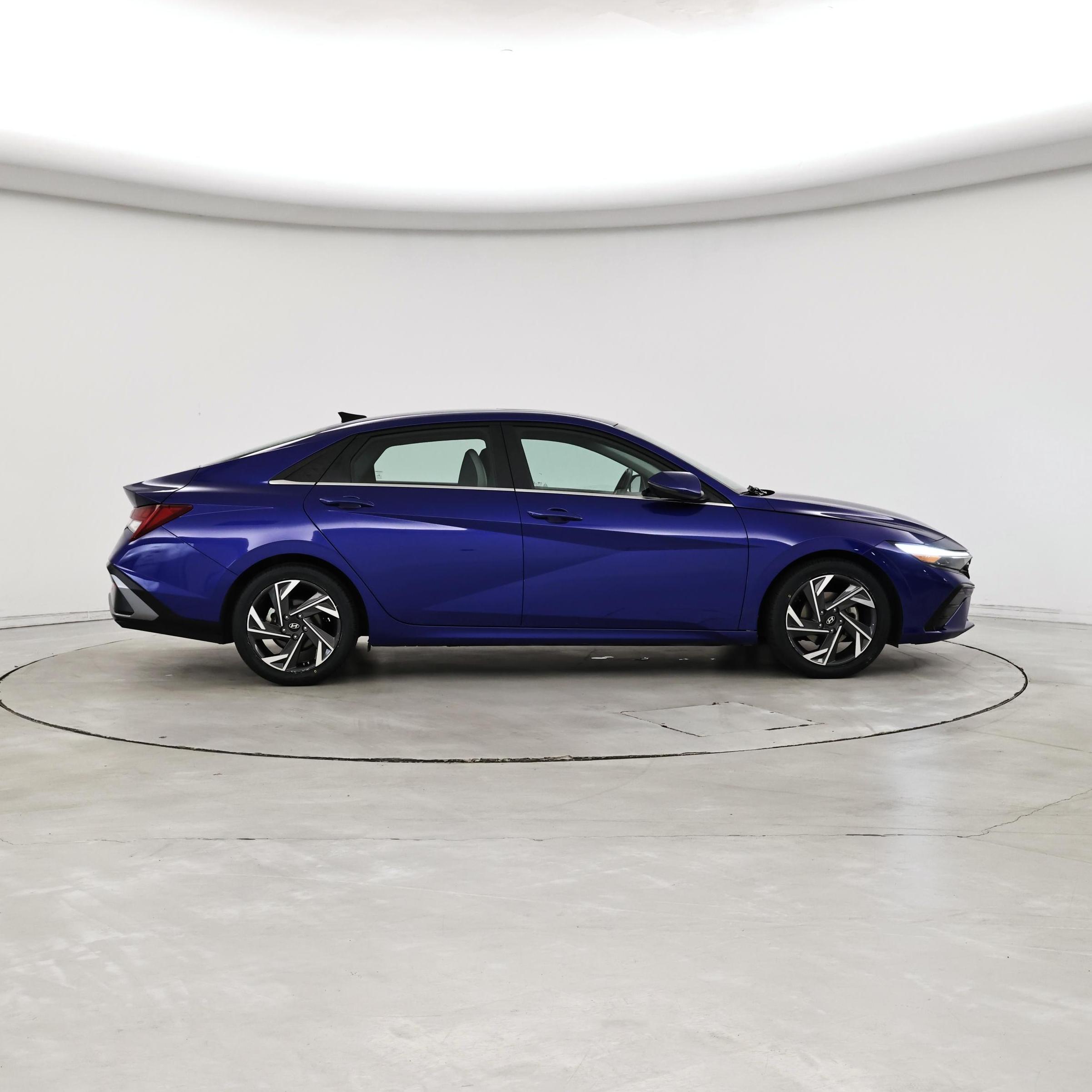 Thumbnail: 2024 Hyundai Elantra - 7