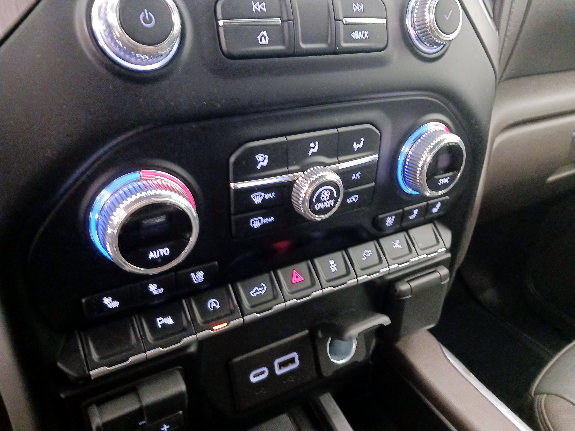 Thumbnail: 2022 GMC Sierra 1500 - 17
