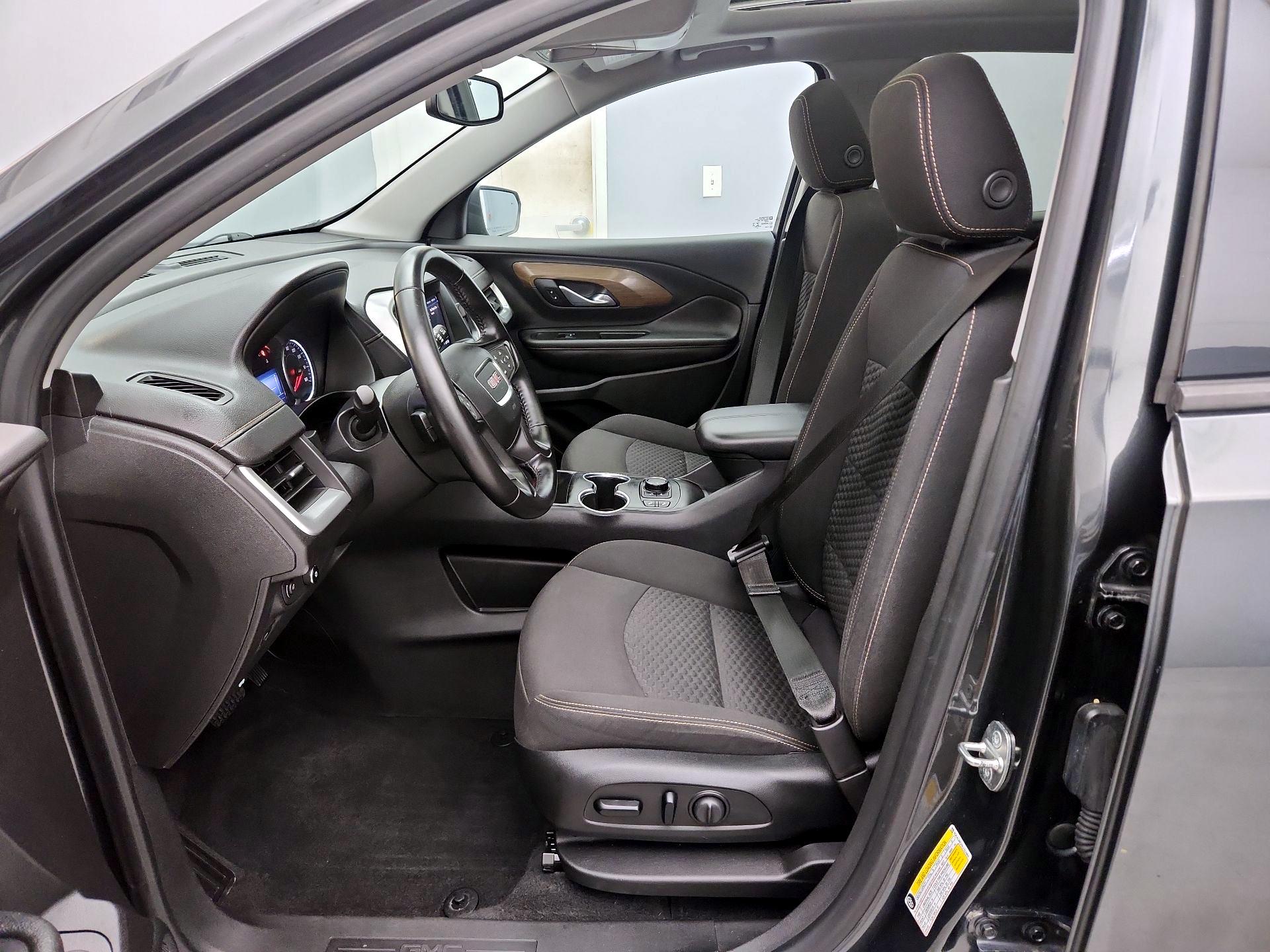 Thumbnail: 2020 GMC Terrain - 11