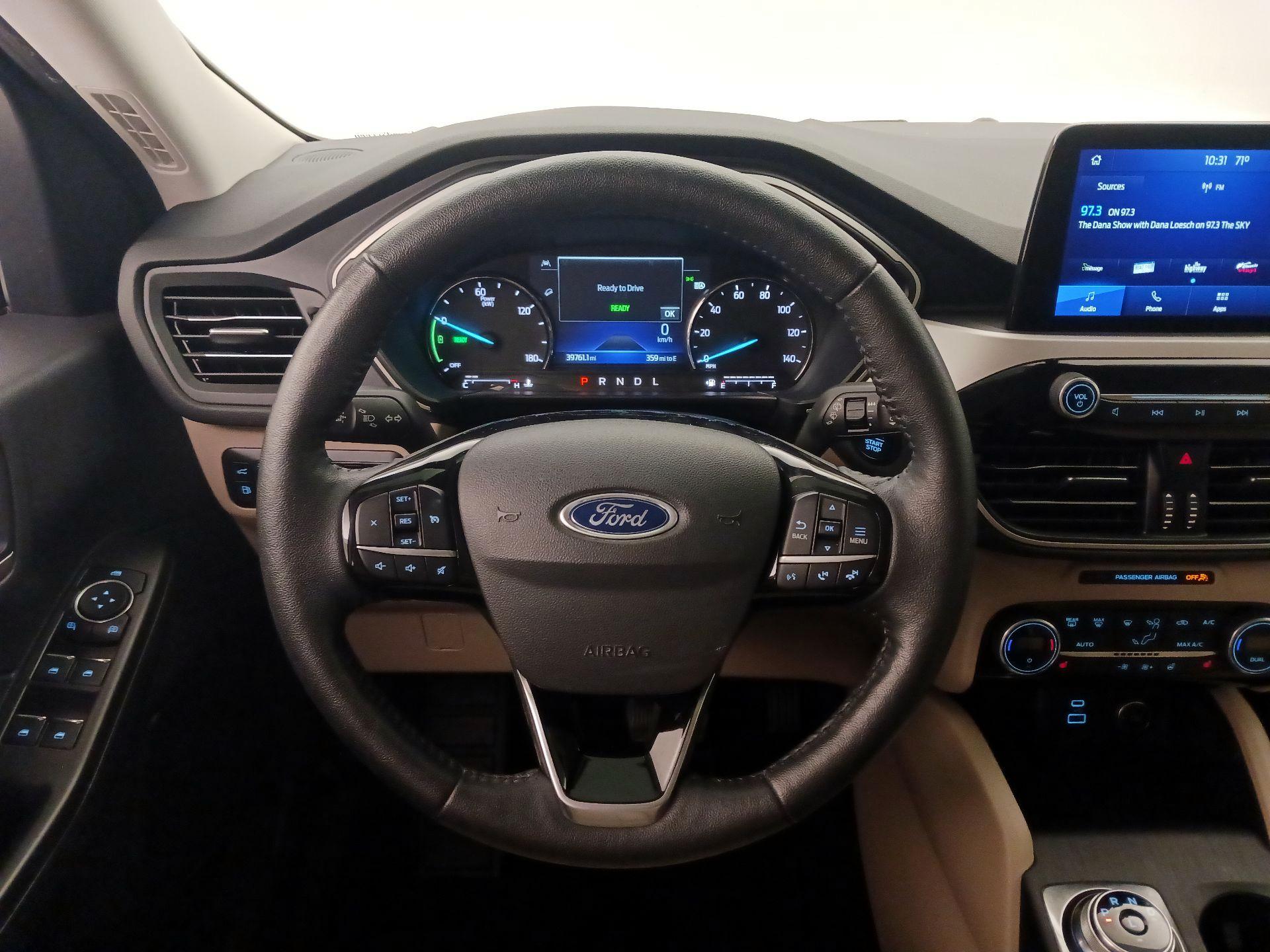 Thumbnail: 2021 Ford Escape - 10