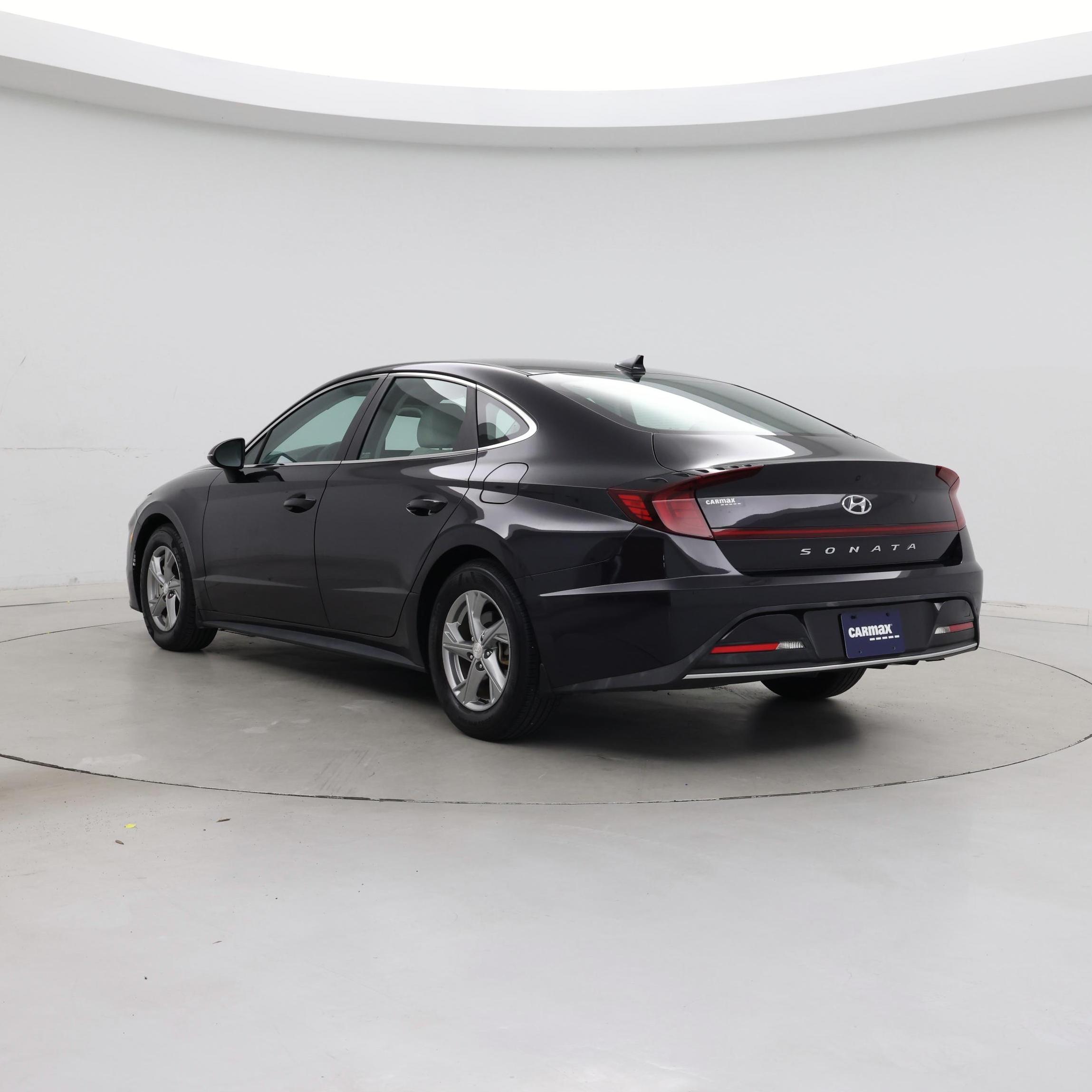 Thumbnail: 2023 Hyundai Sonata - 2