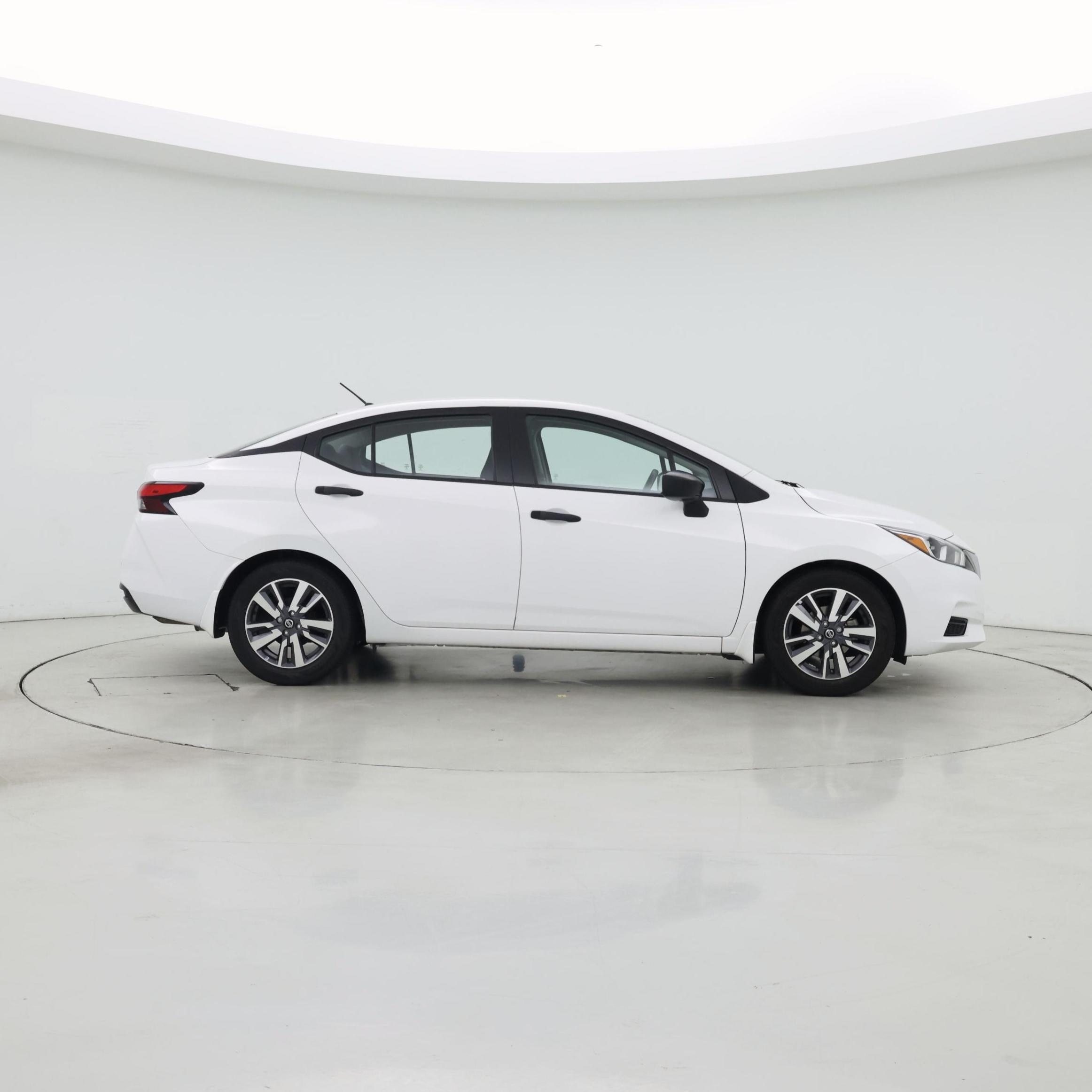 Thumbnail: 2021 Nissan Versa - 7