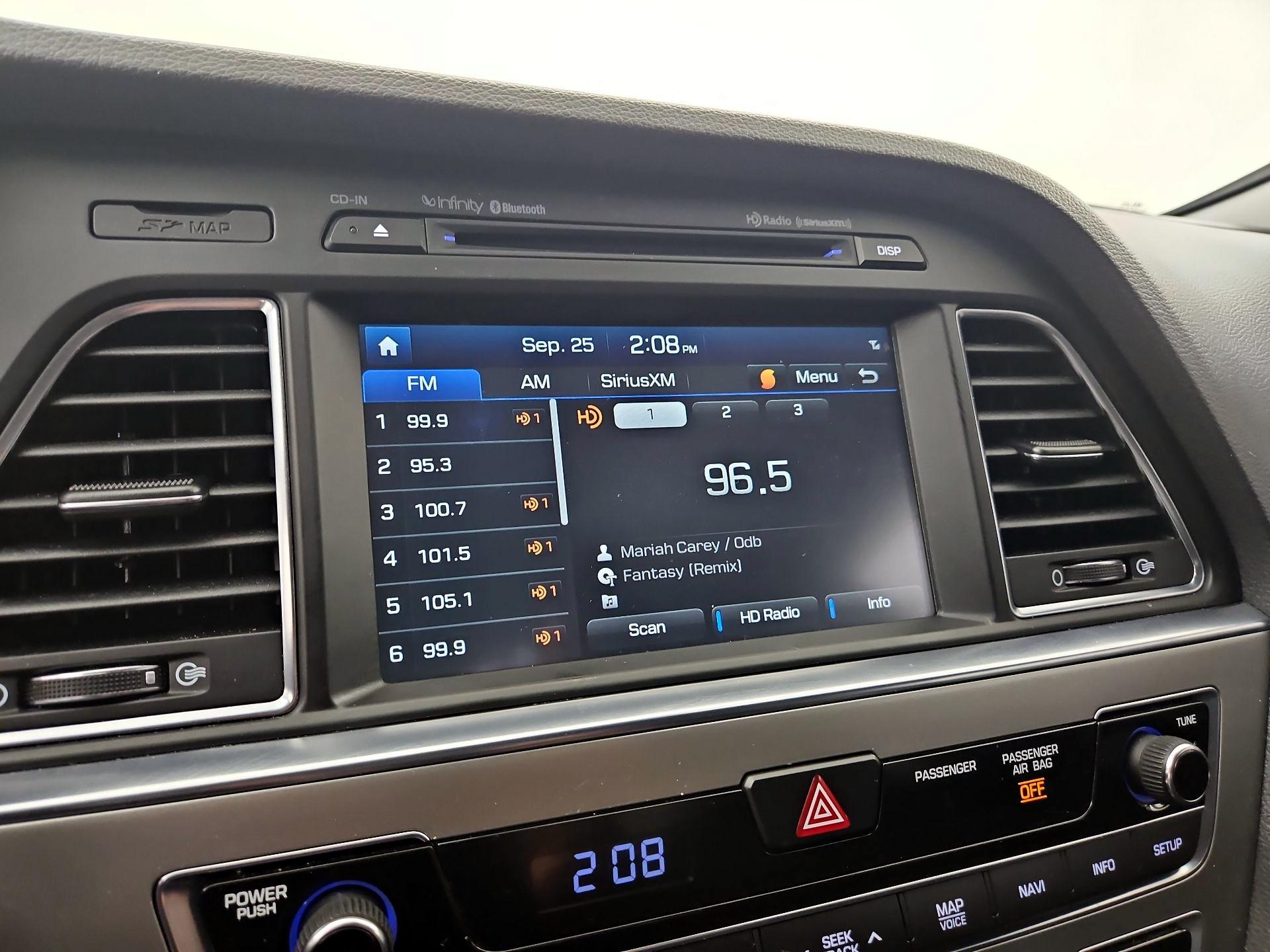Thumbnail: 2016 Hyundai Sonata - 15