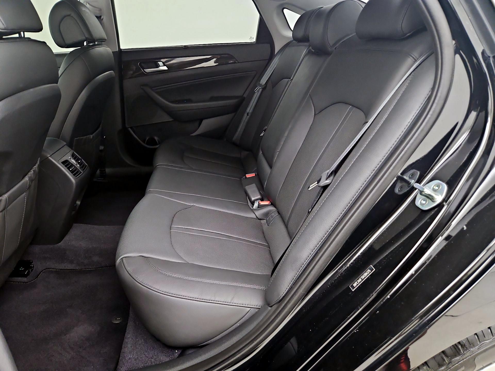 Thumbnail: 2016 Hyundai Sonata - 20