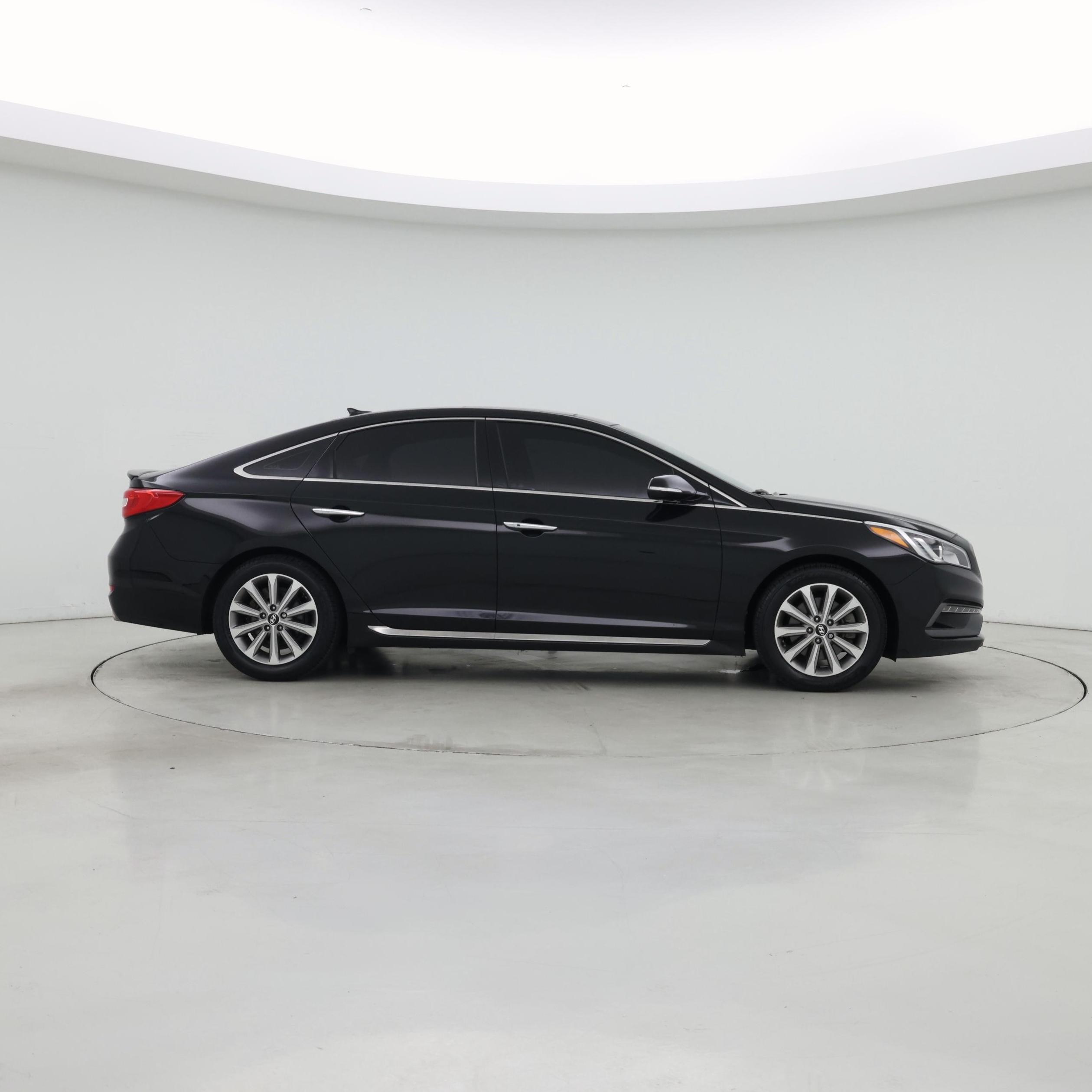 Thumbnail: 2016 Hyundai Sonata - 7